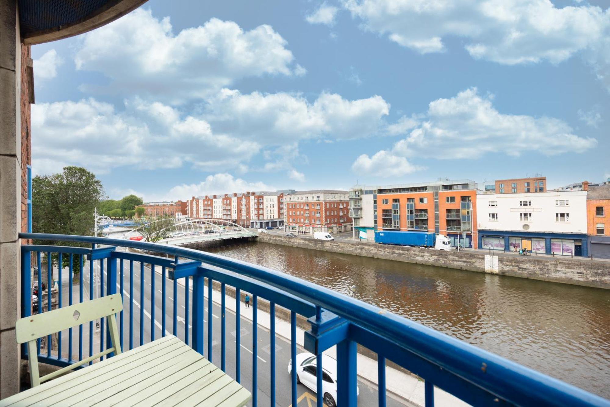 Cozy 2bed In Next To River Liffey Apartment
