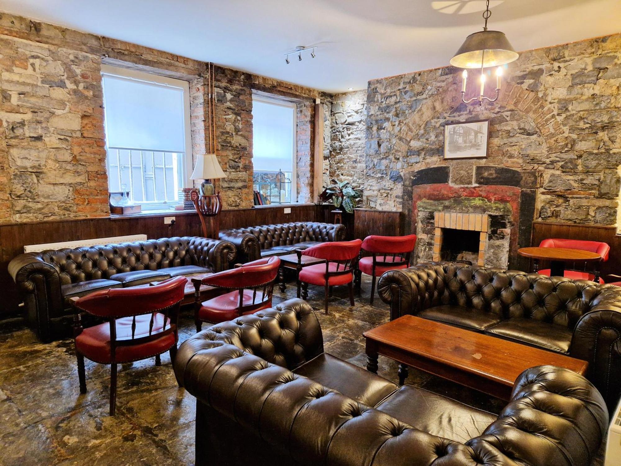 Castle Hotel 4*