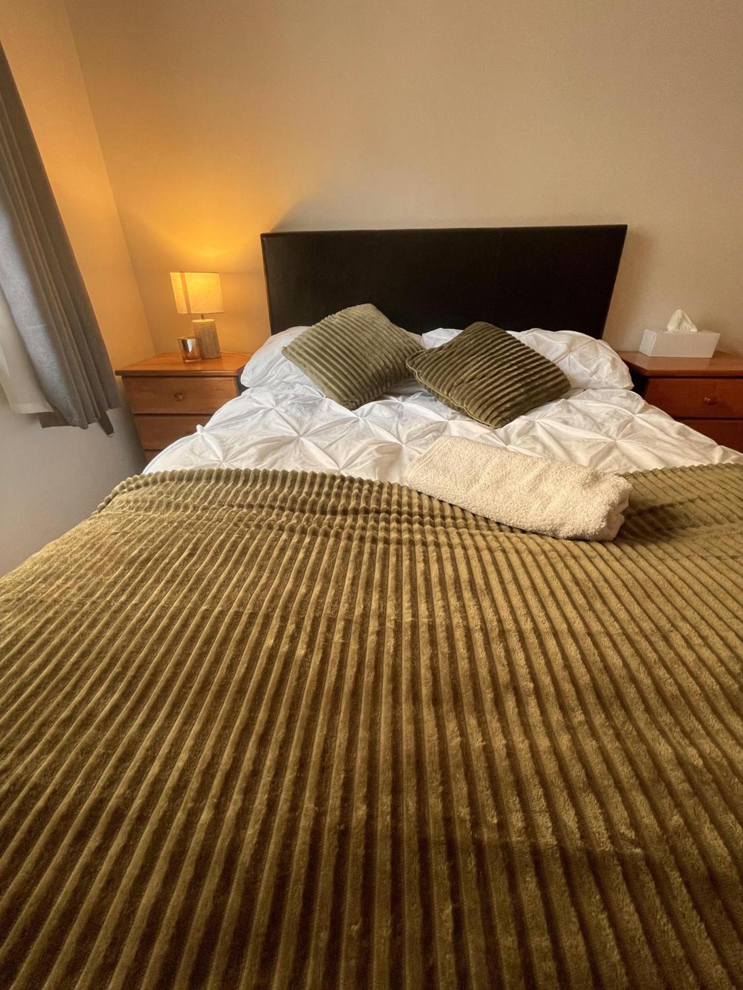 Entire In Heart Of Apartment *