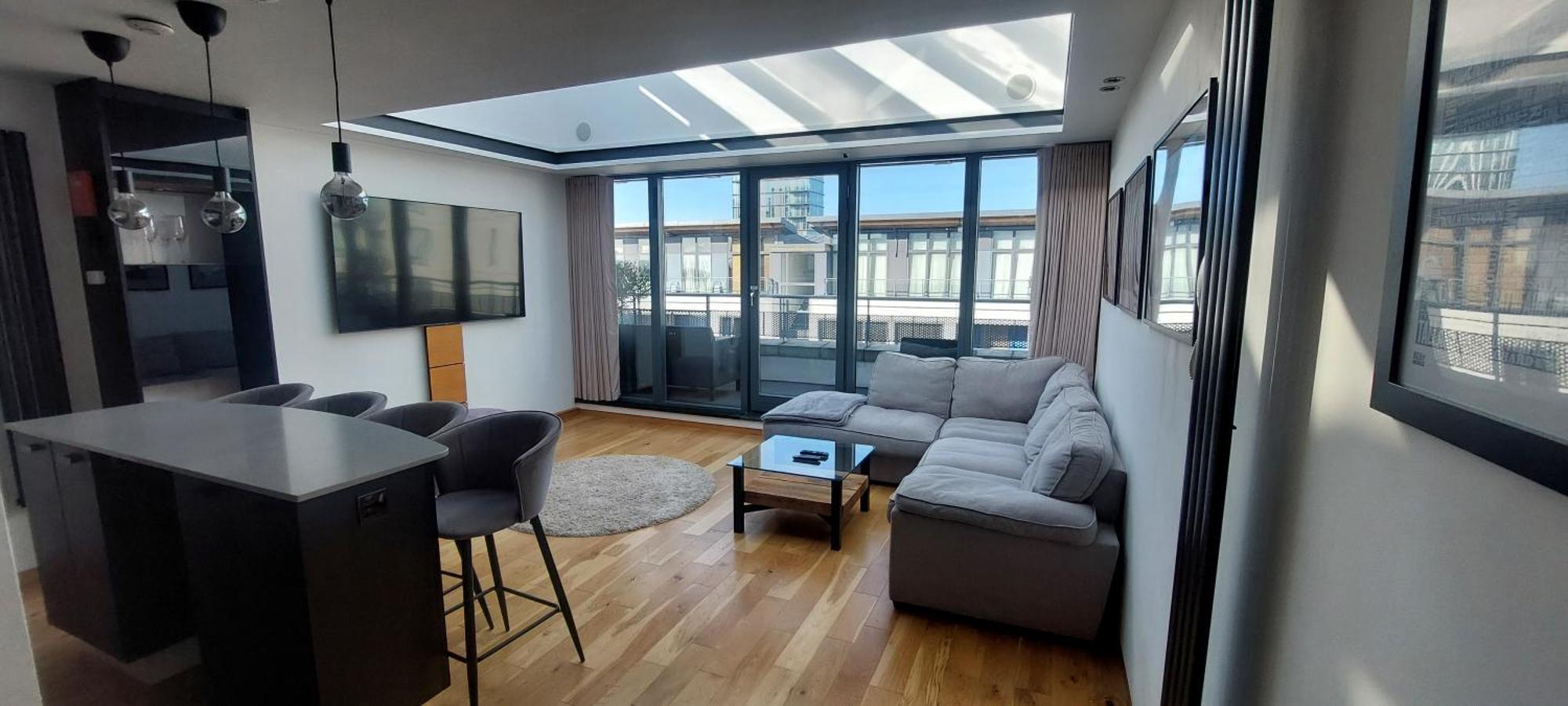 Apartment Dockland Penthouse With Aviva & Waterfront Views Dublin
