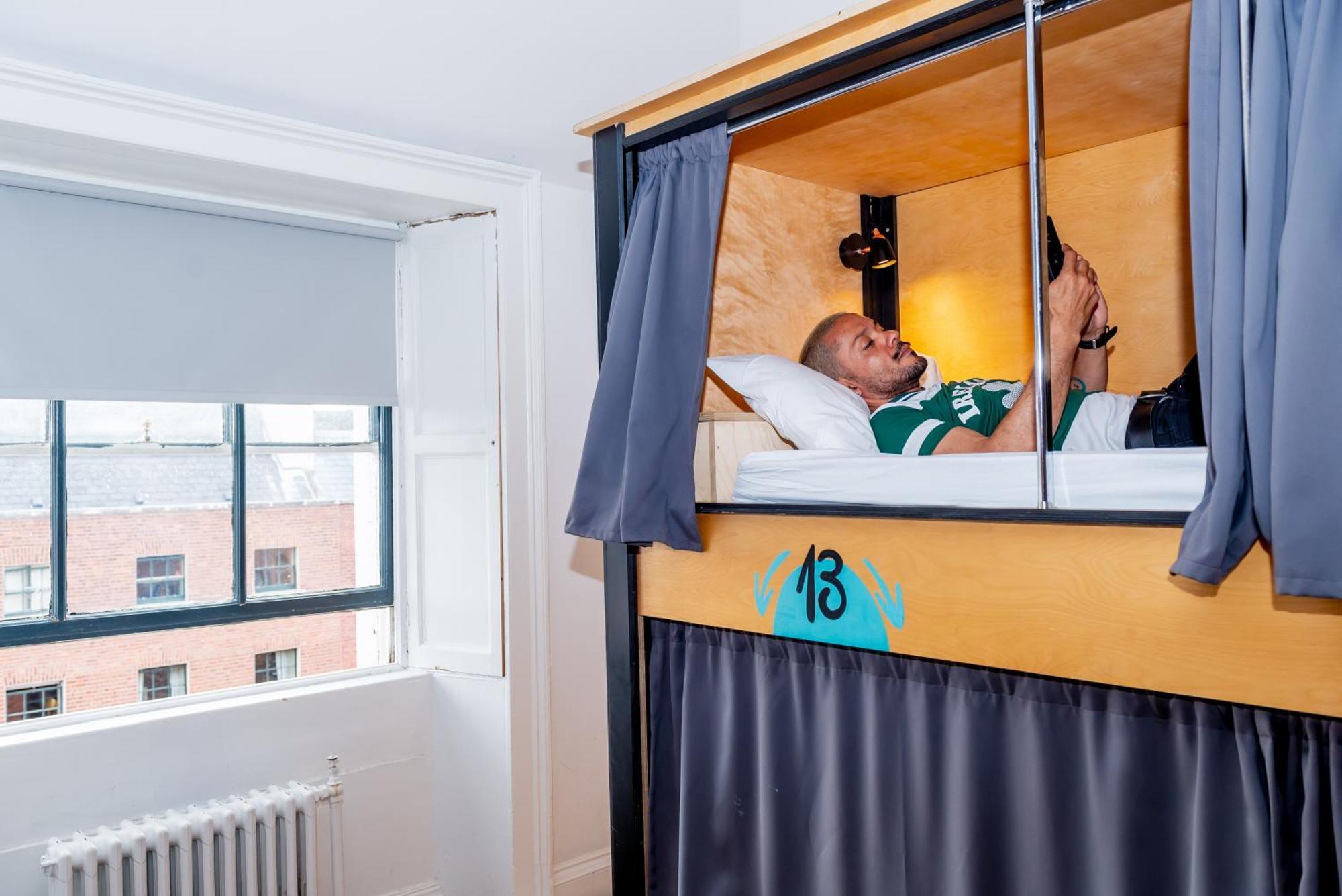 Hostel Leevin George