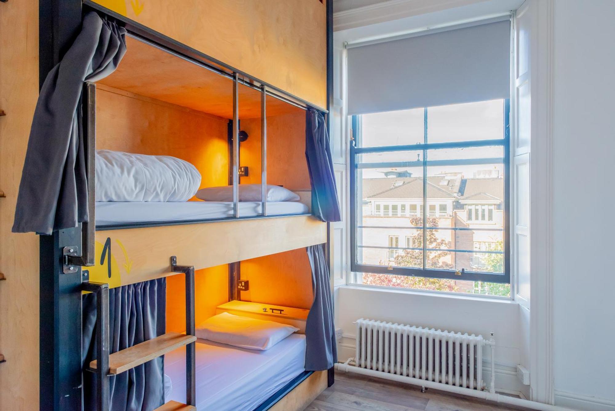 Leevin George Hostel
