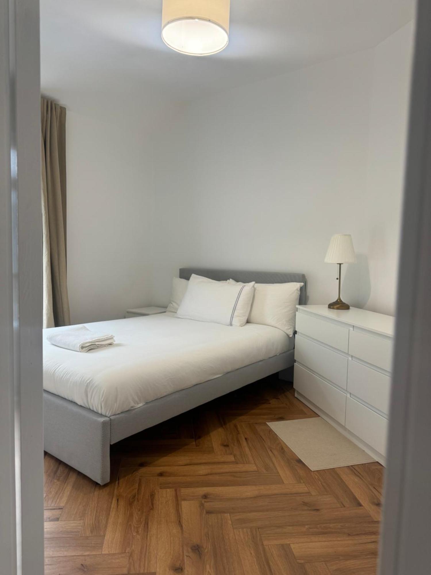 Original 1920s Center House Fully Renovated Ferienhaus