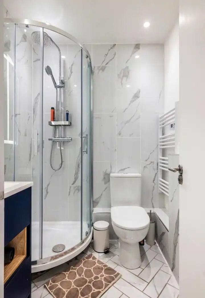 Parkside Apartment
