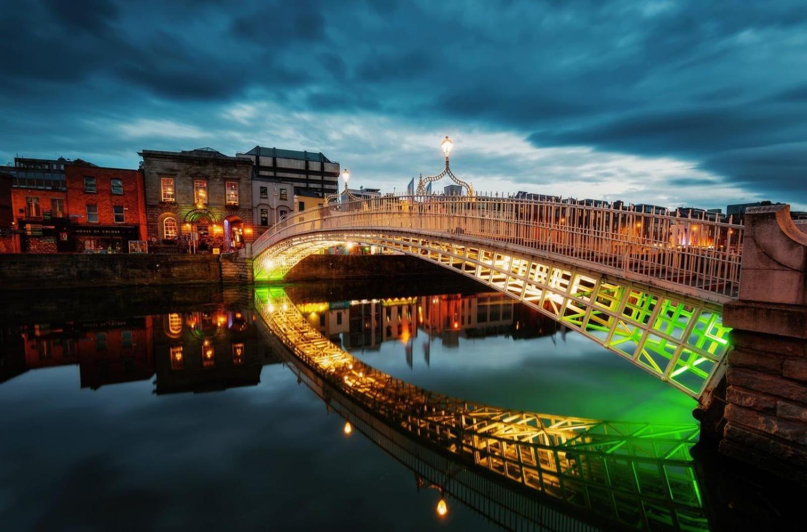Dublin City Escape - 2 Bedroom Apartment *