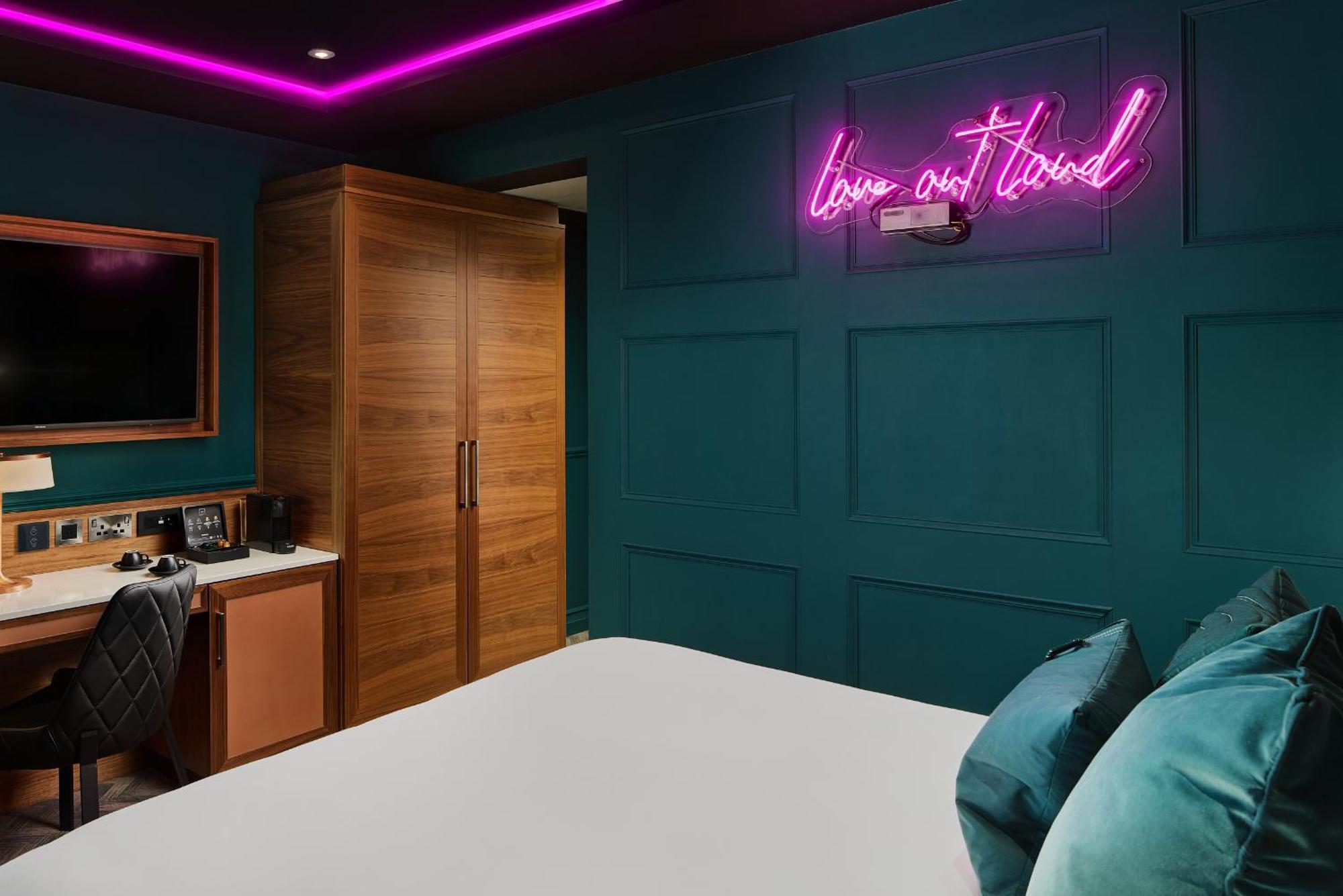 Nyx Christchurch Hotel