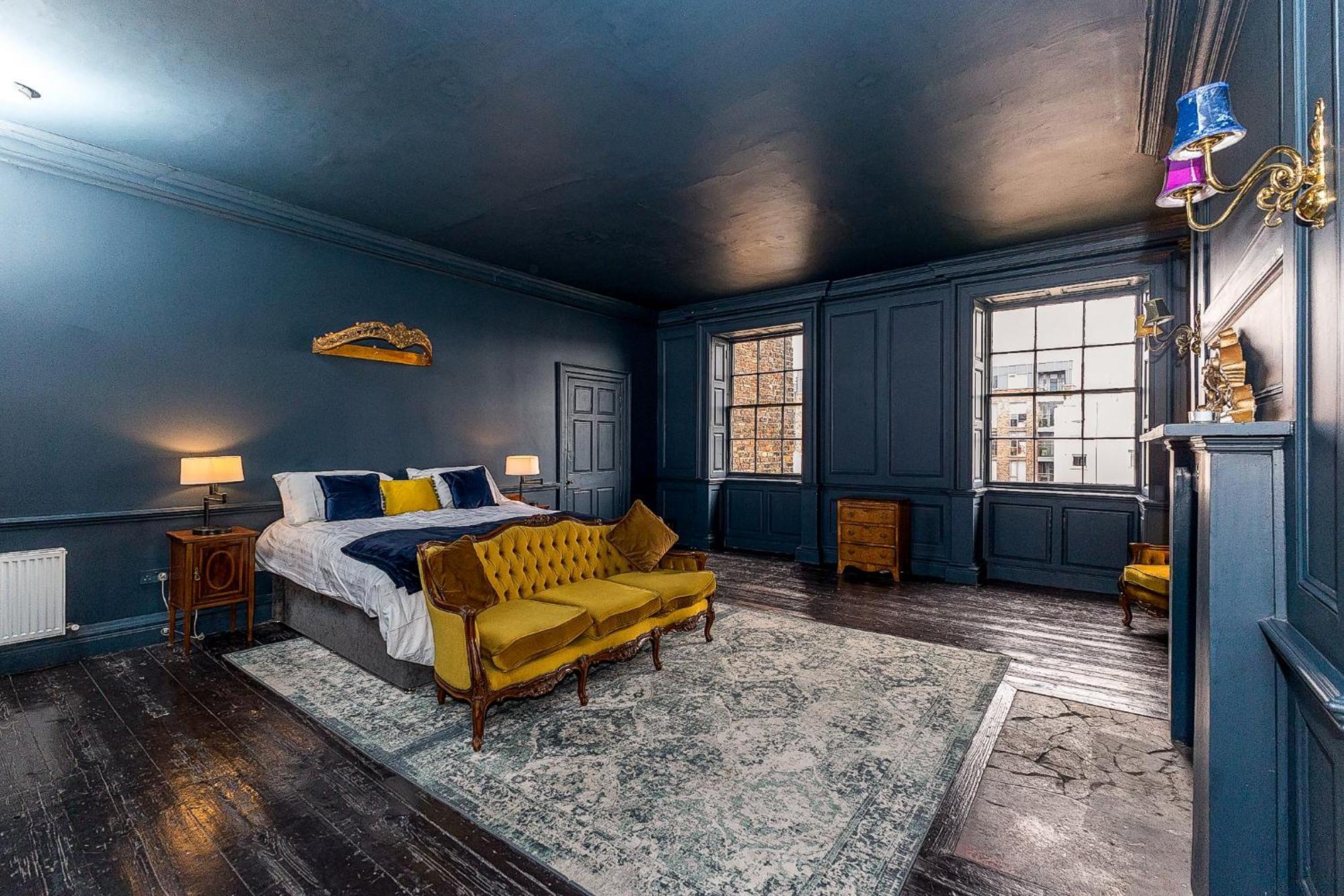 Leinster Apartment, 7 Henrietta Street, Centre * Dublin