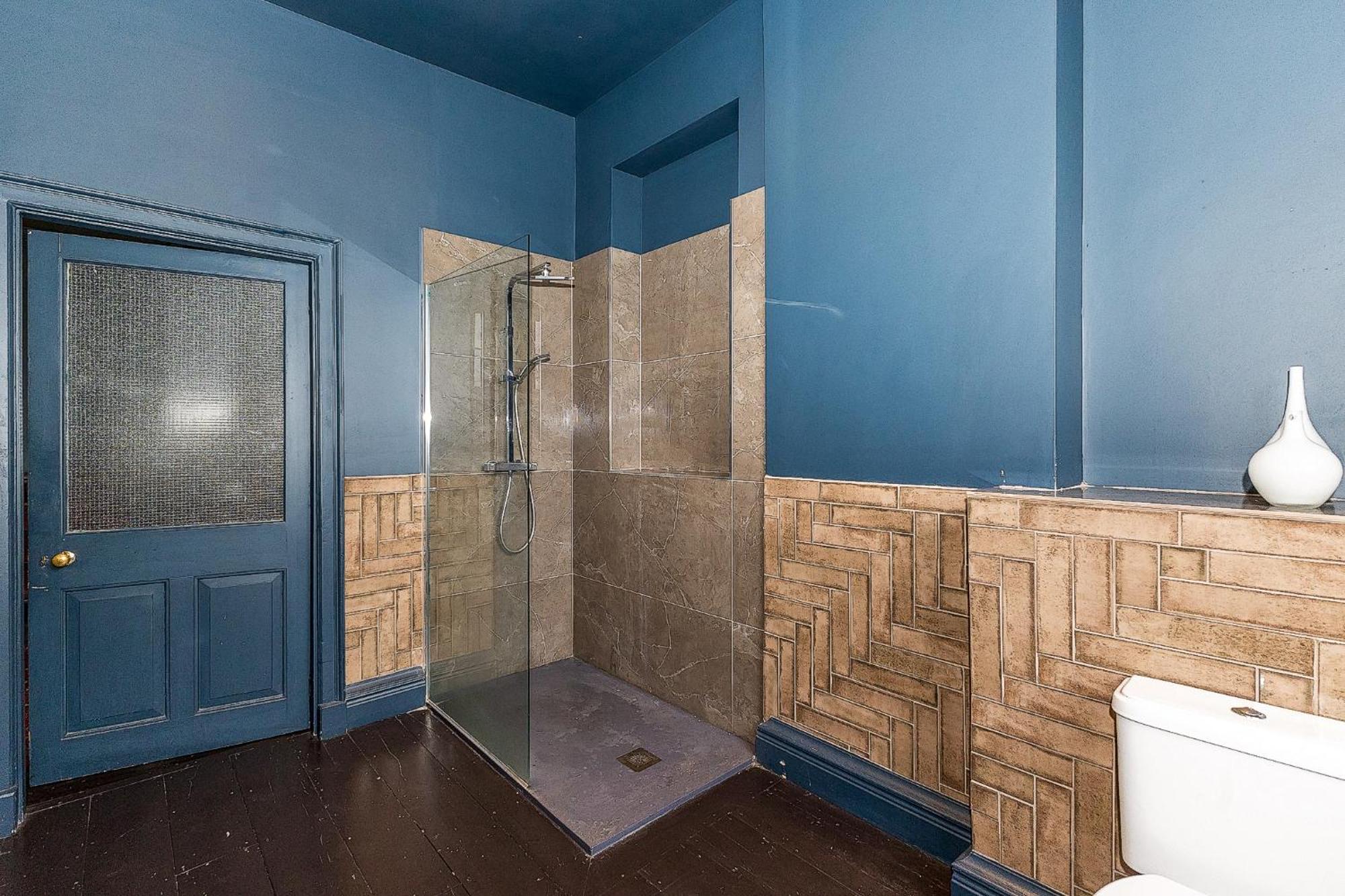 Leinster Apartment, 7 Henrietta Street, Centre Apartment