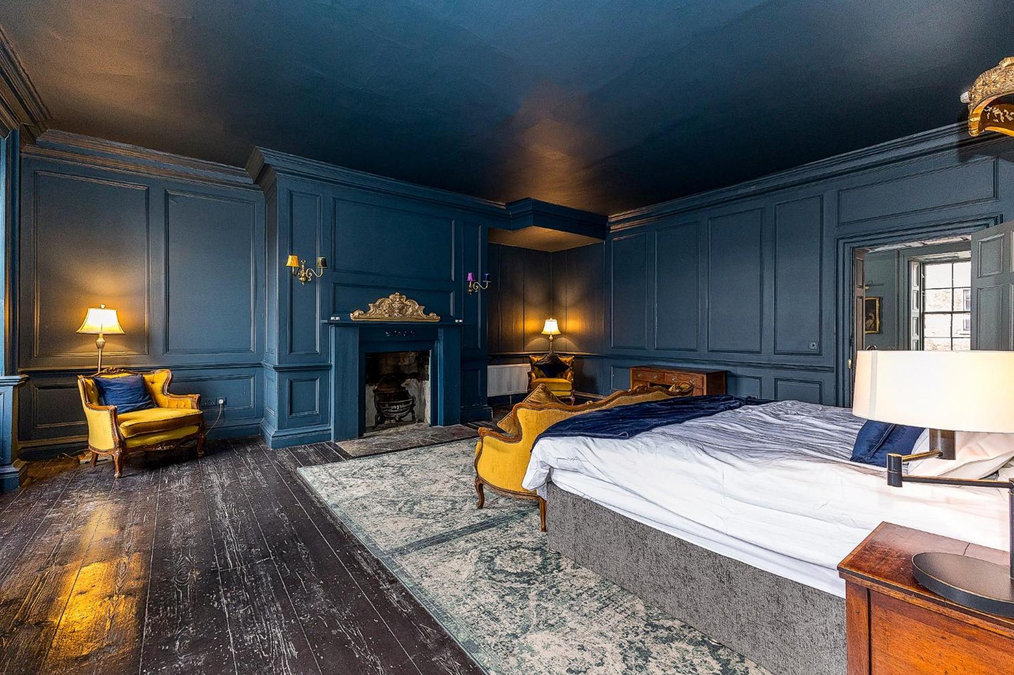 Leinster Apartment, 7 Henrietta Street, Centre Apartment Dublin
