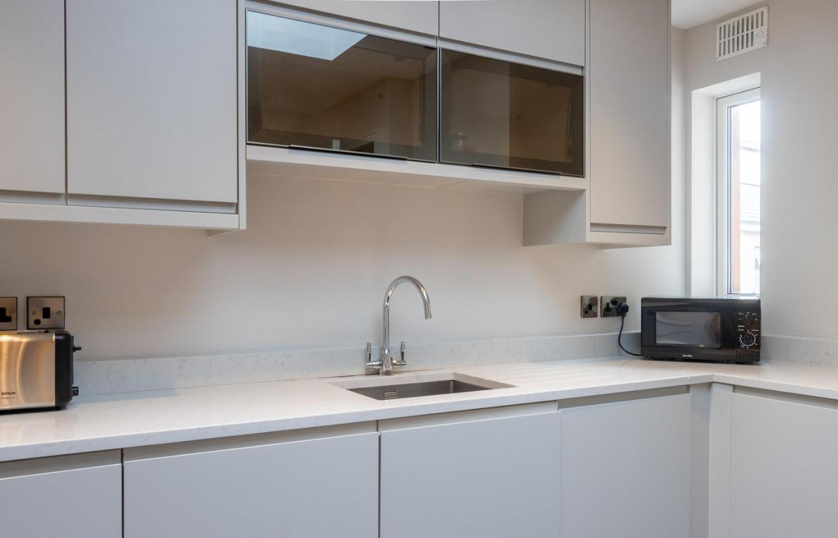 Guestready - Contemporary In Apartment