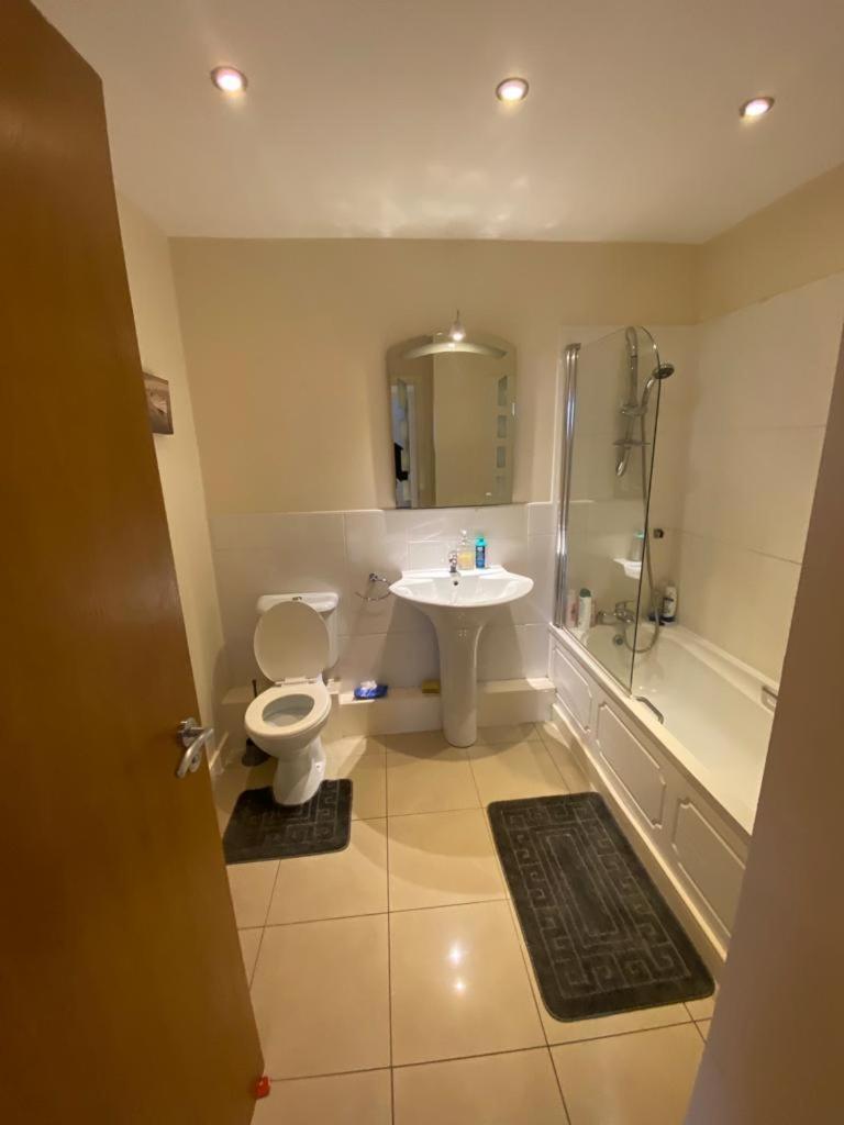 Homestay Dorm 5-6 People Shared Bathroom Outside *