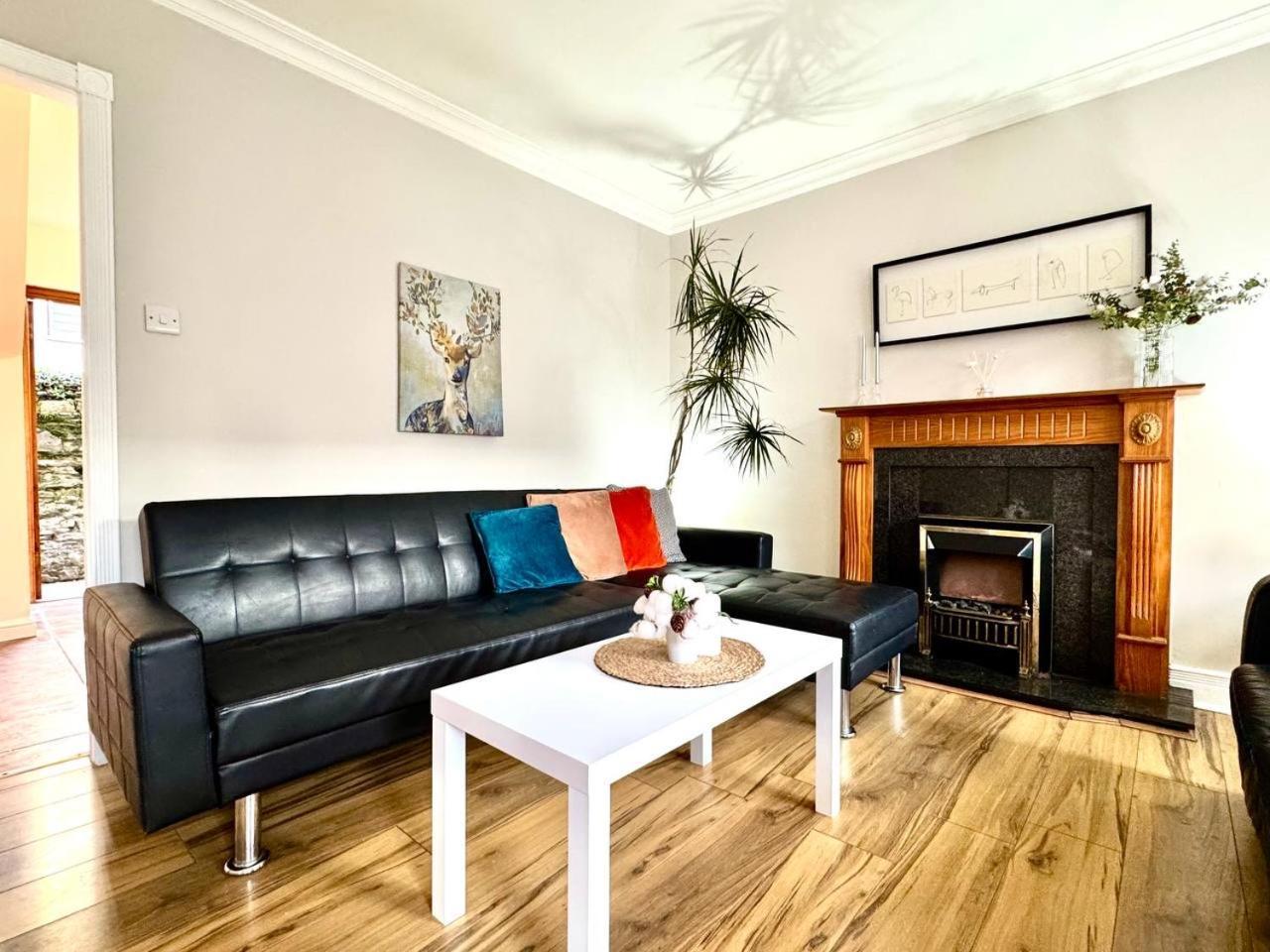 Holiday home 2bd Townhouse In The Heart Of 1 *