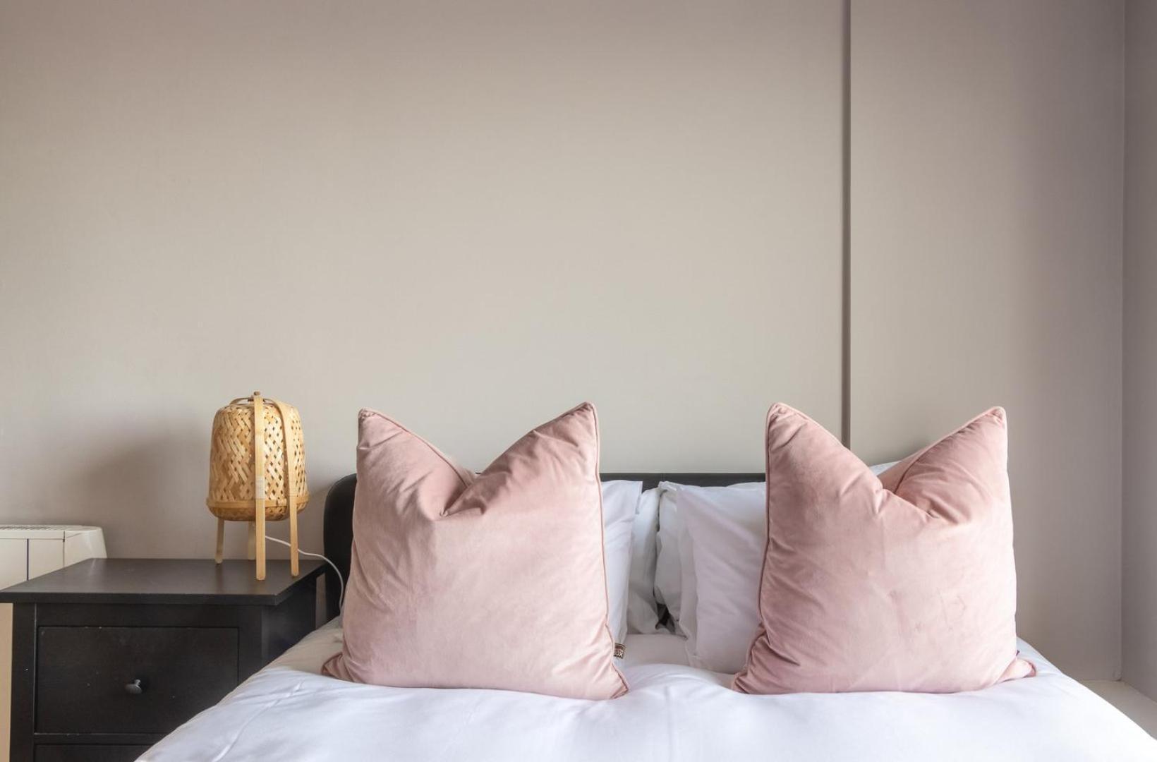 Guestready - Stunning Views From Millenium Tower Apartment *