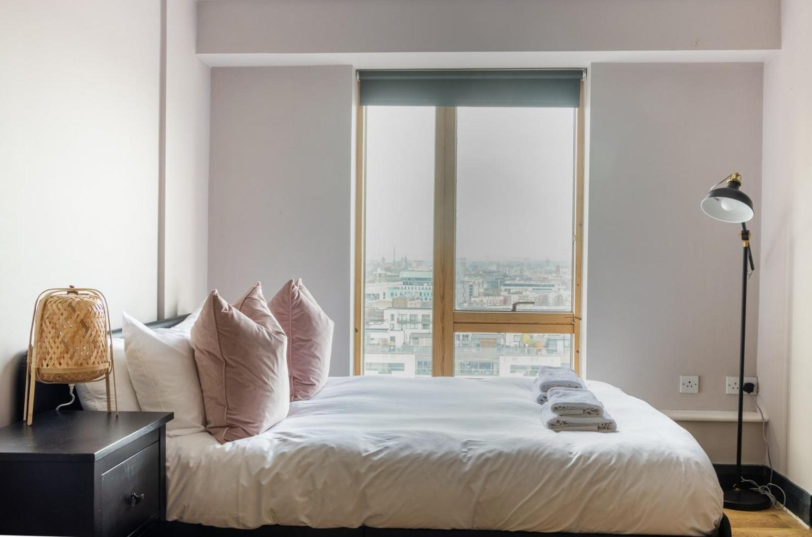 Guestready - Stunning Views From Millenium Tower Dublin