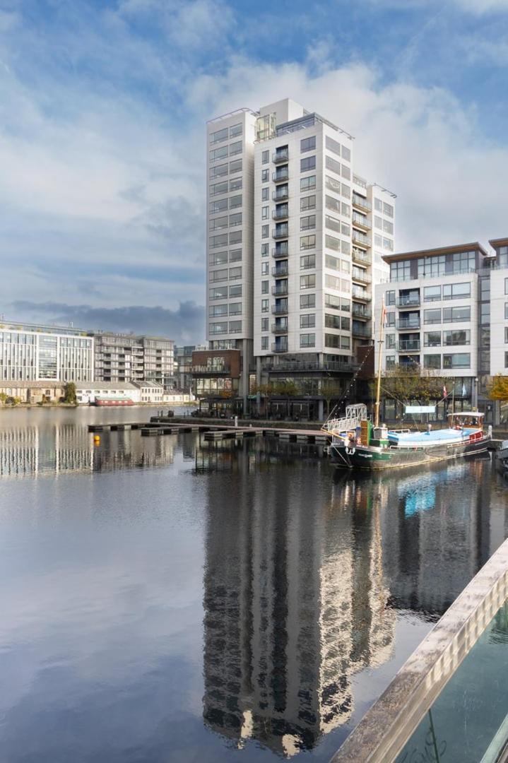 Guestready - Stunning Views From Millenium Tower Apartment Dublin