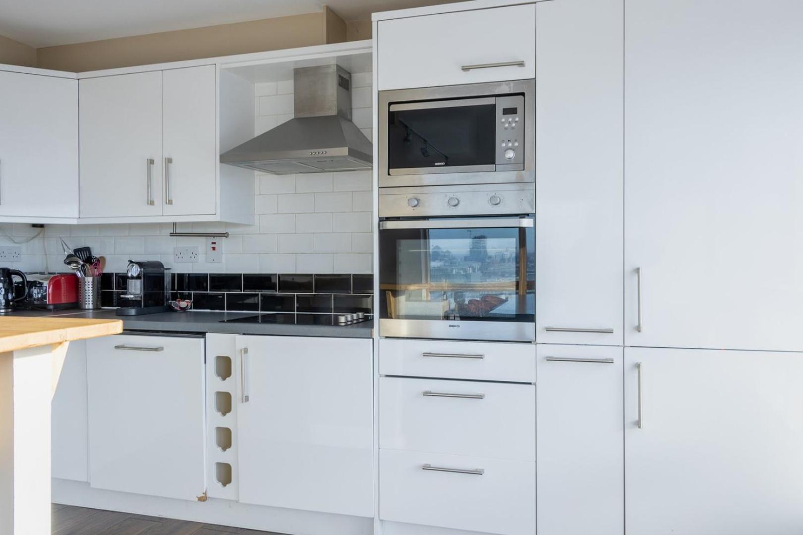 Guestready - Stunning Views From Millenium Tower *