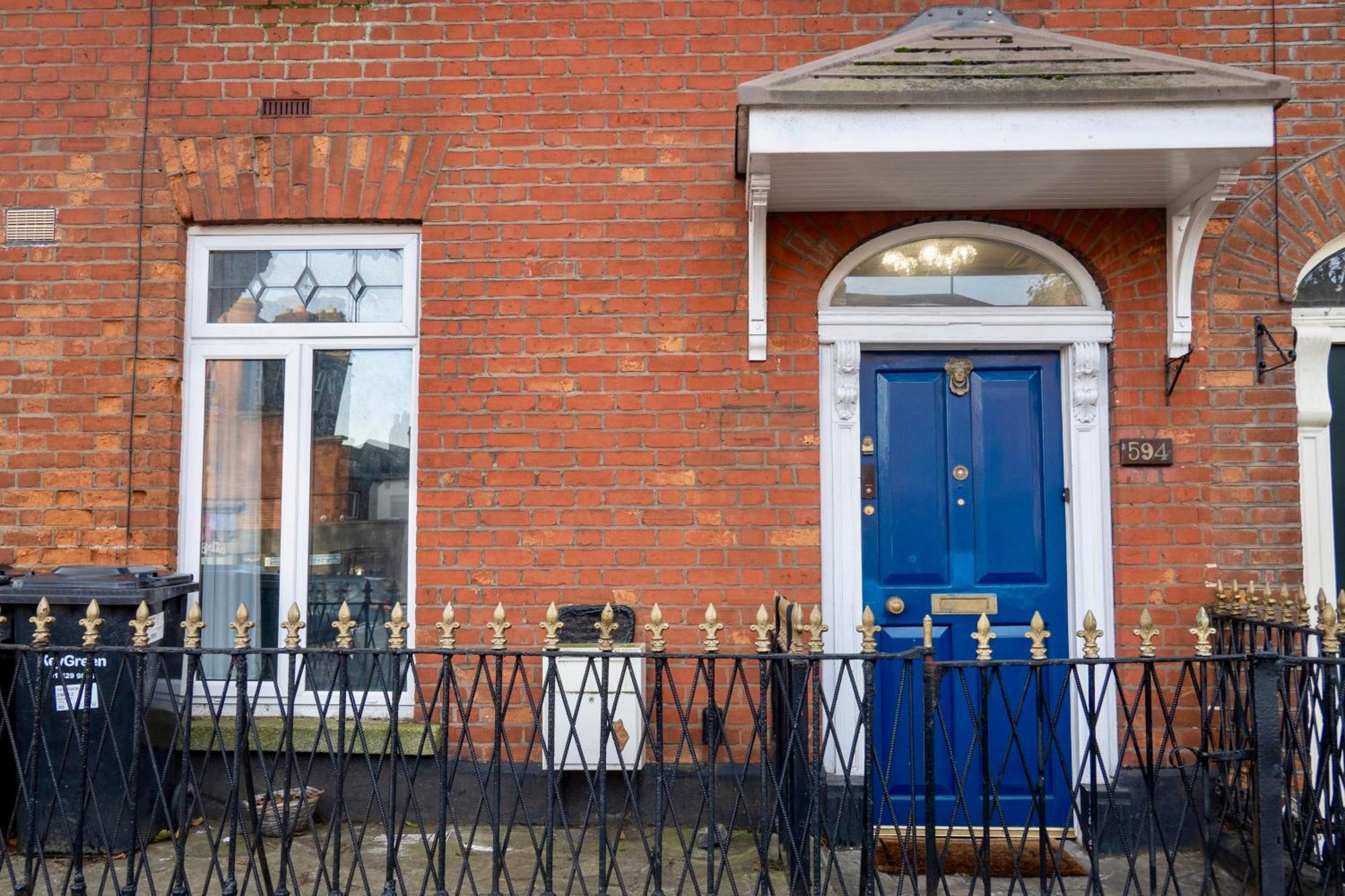 Centre D1 - 2 Bedroom Spacious Modern Duplex House Apartment Dublin