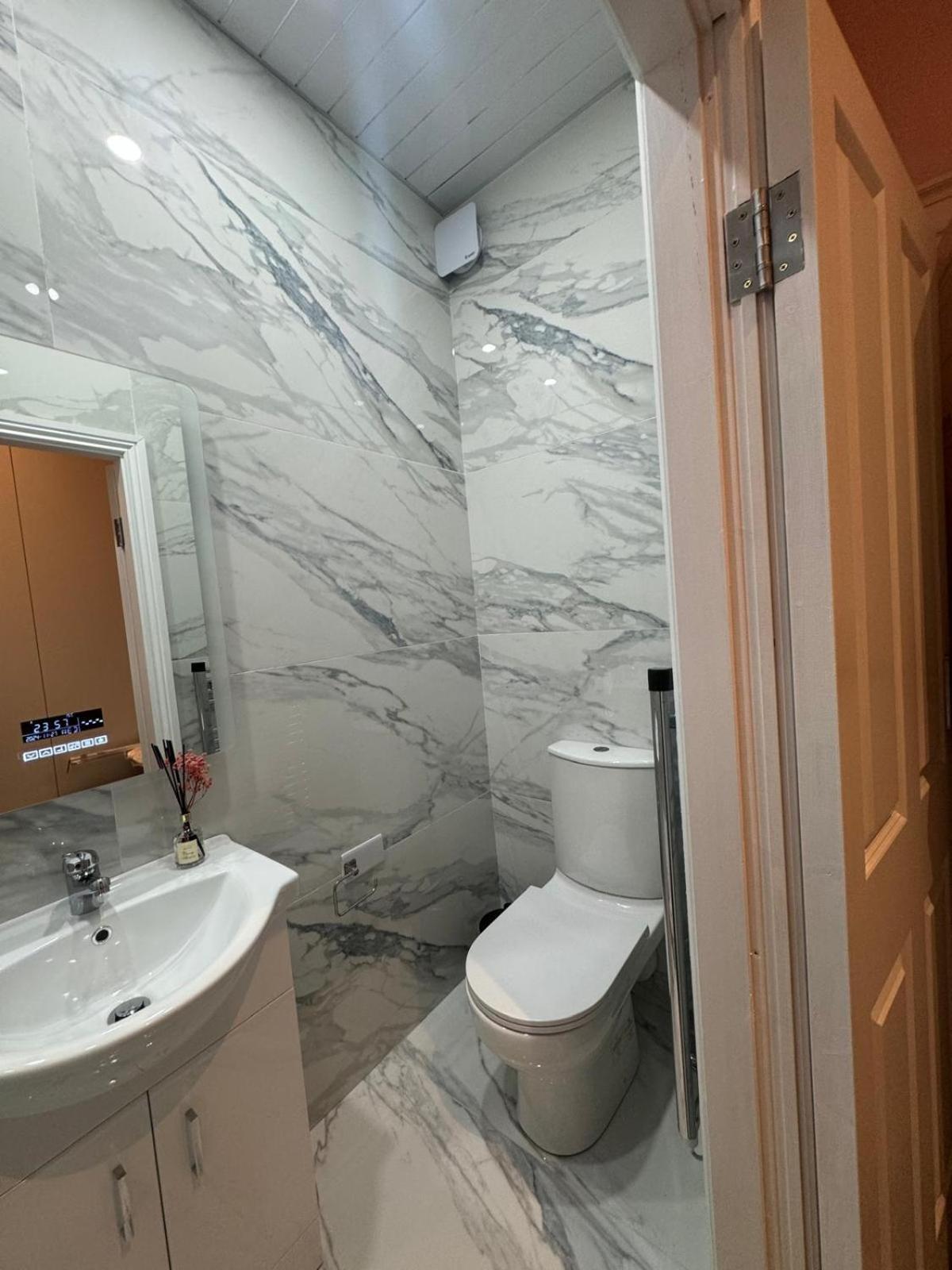 Gasthof Deluxe Georgian 1 Private