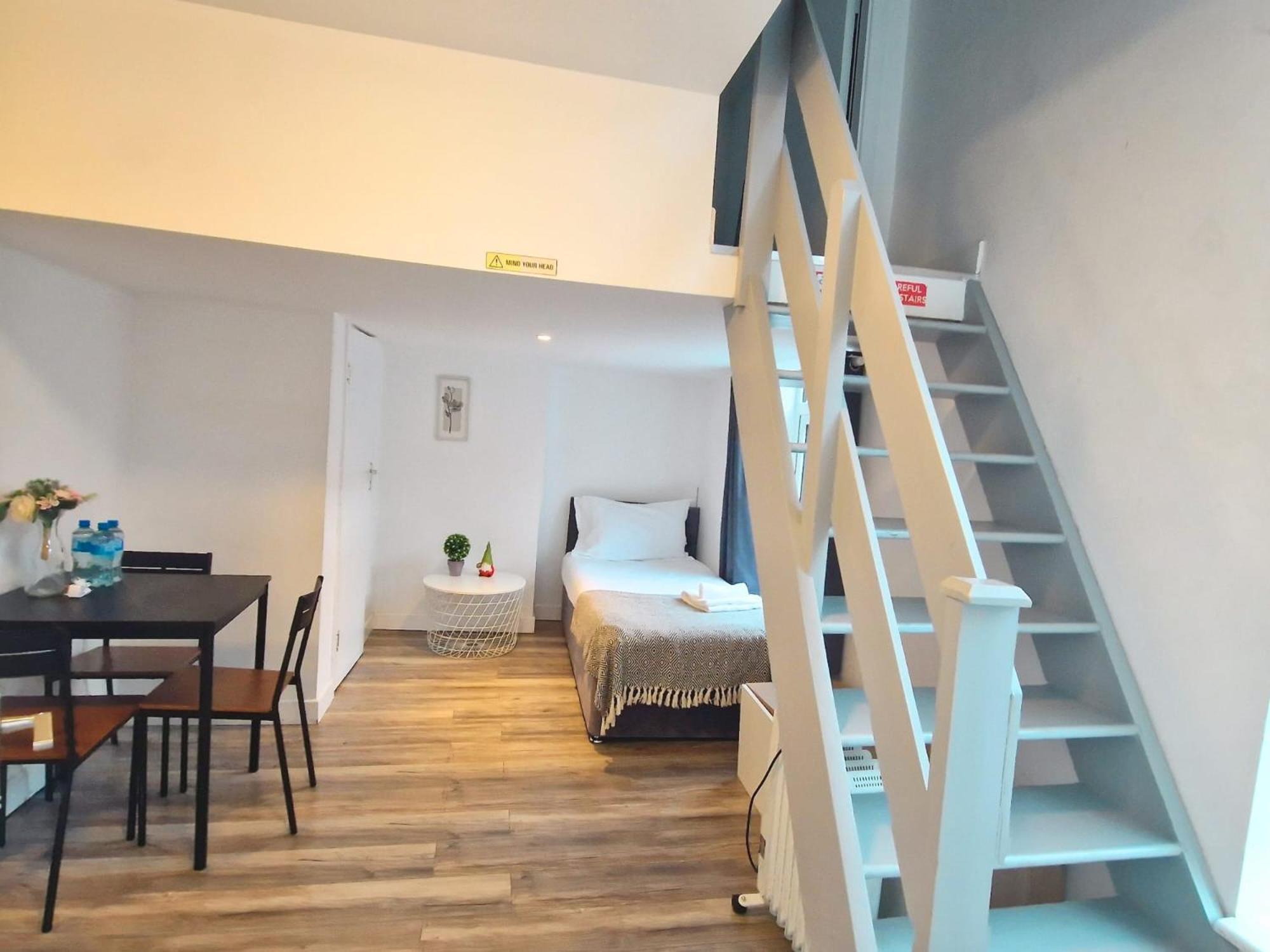 In Centre Apartment *