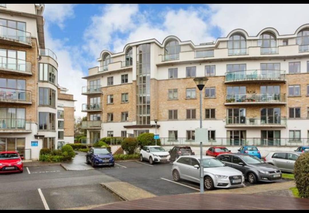 Apartment Town Centre