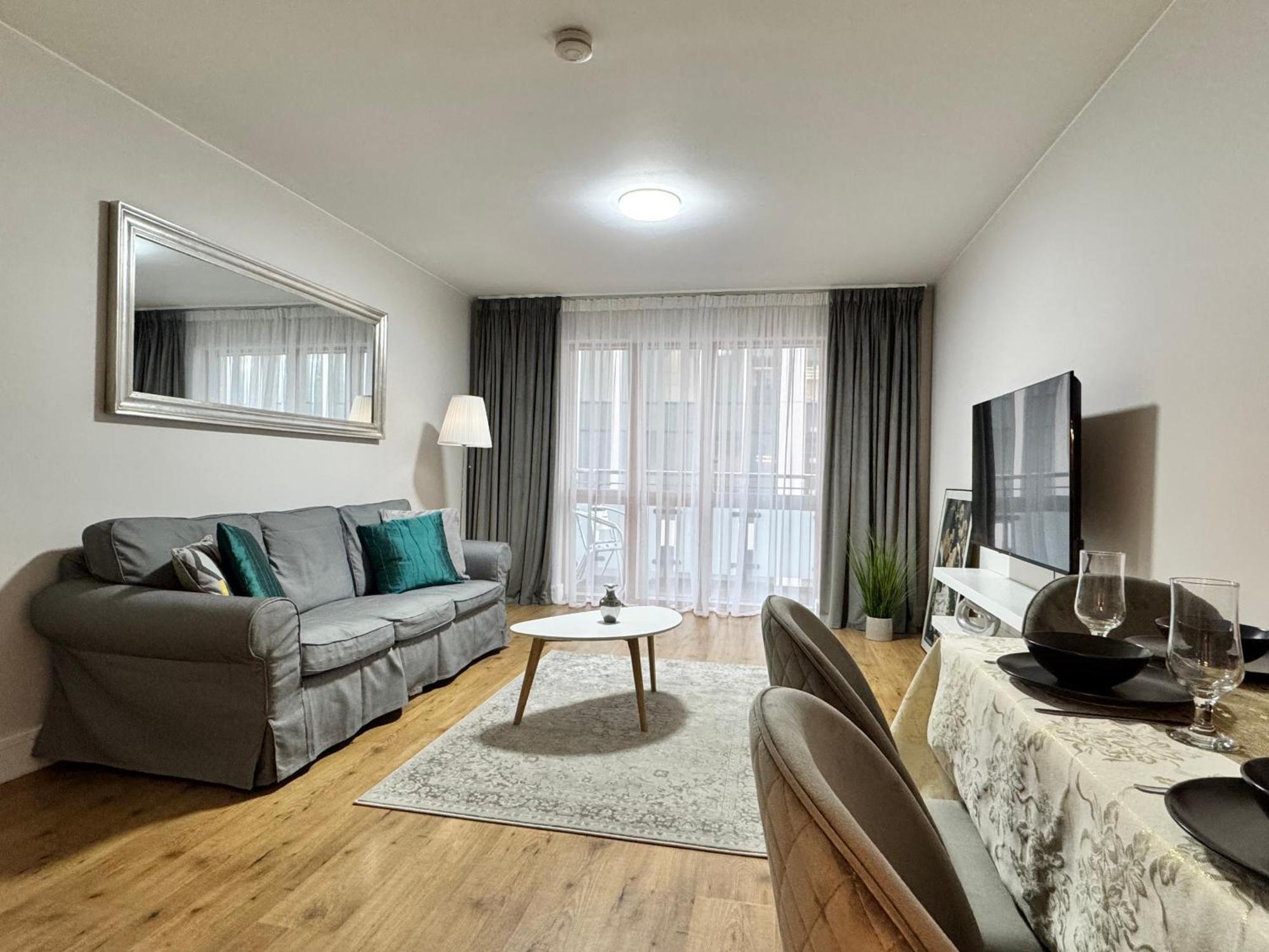 Docklands Waterfront Luxury *