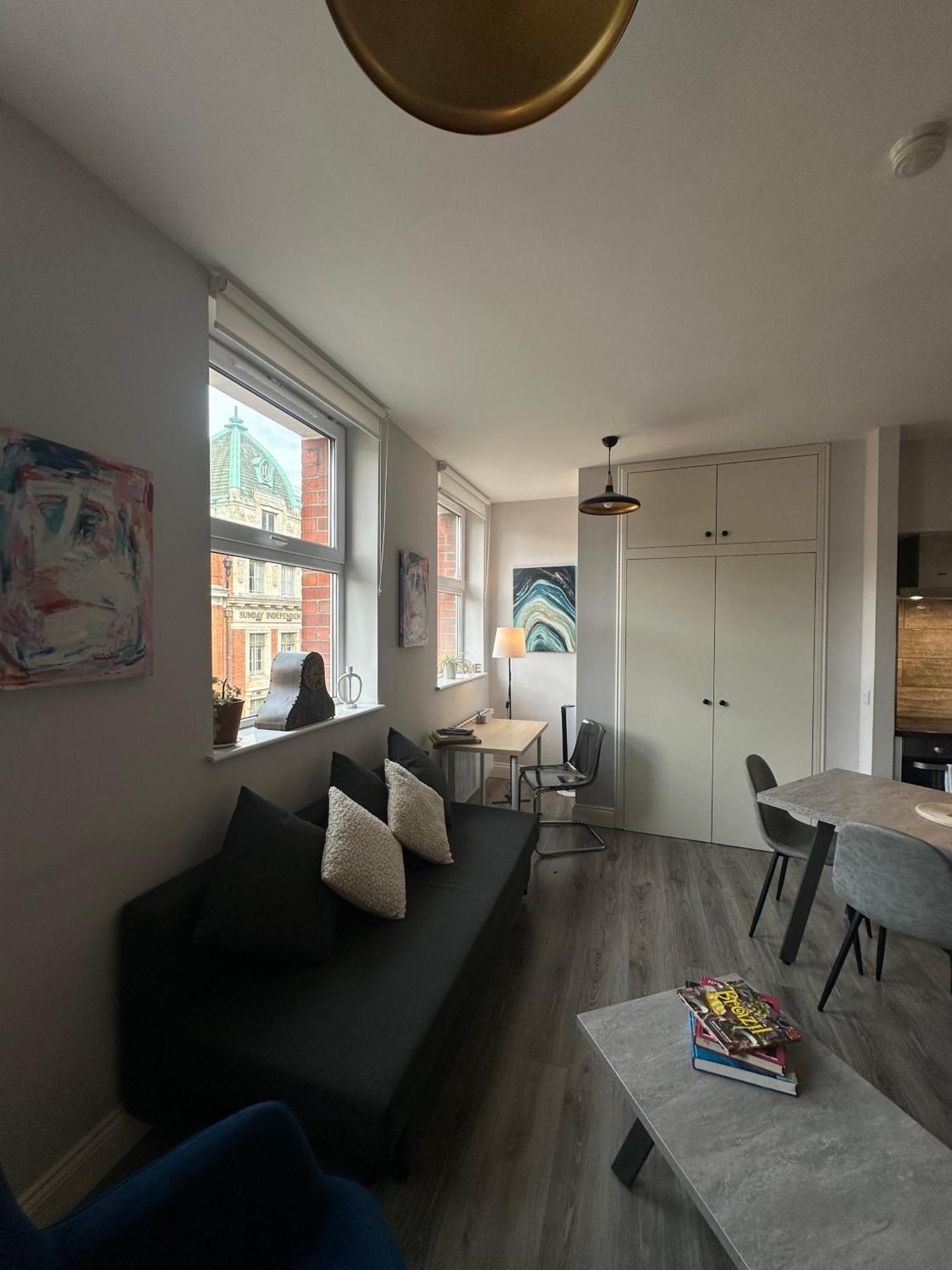 Central 2-bed
