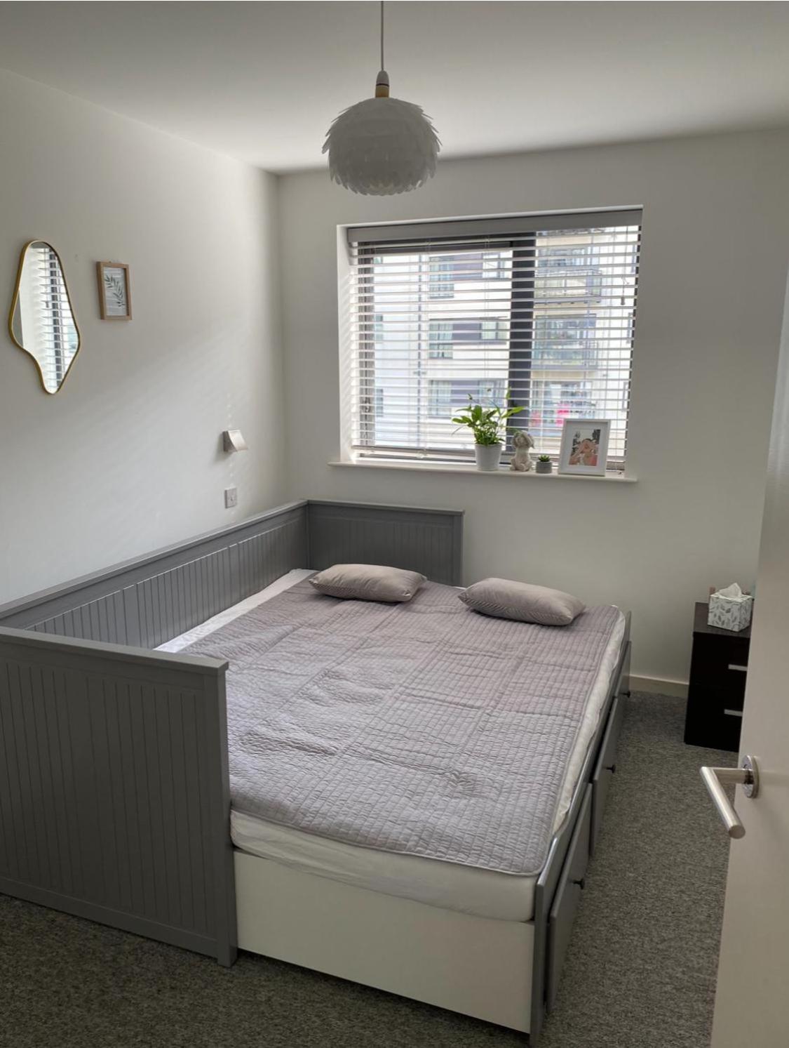 Apartment Flat *