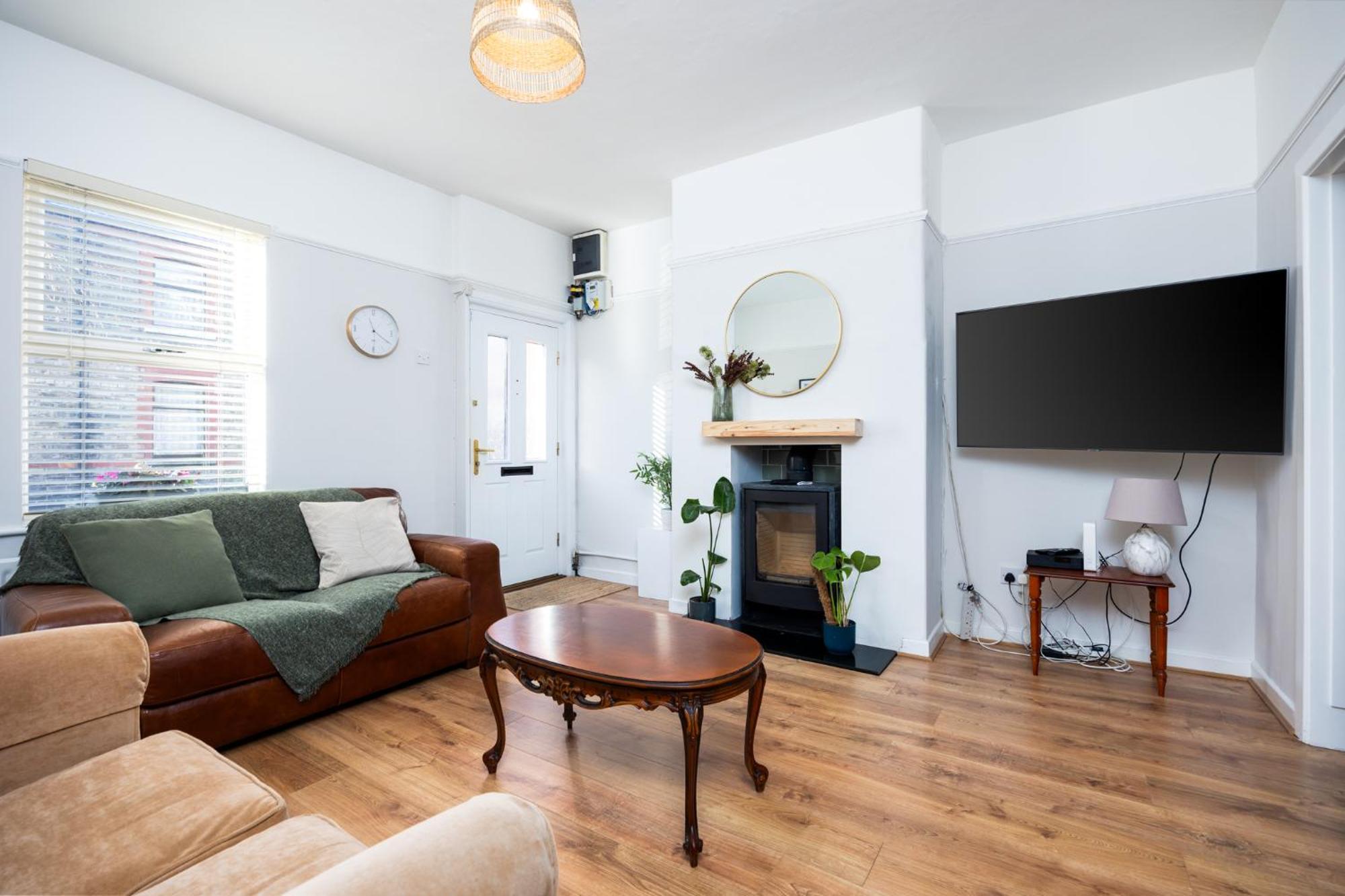 Boho Chic 1br House - 3 Min Walk To Bus Stops Holiday home Dublin