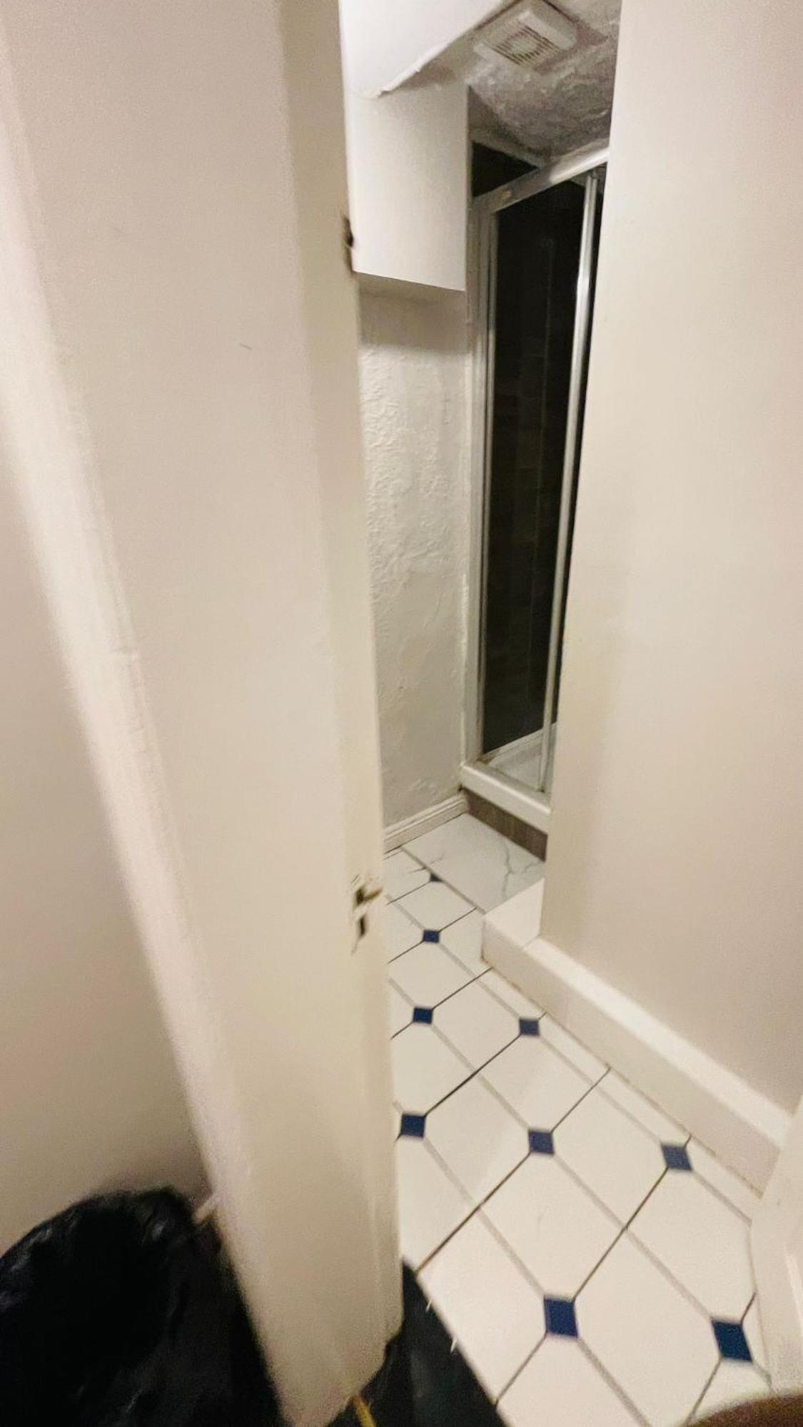 Small Near Centre Homestay Dublin