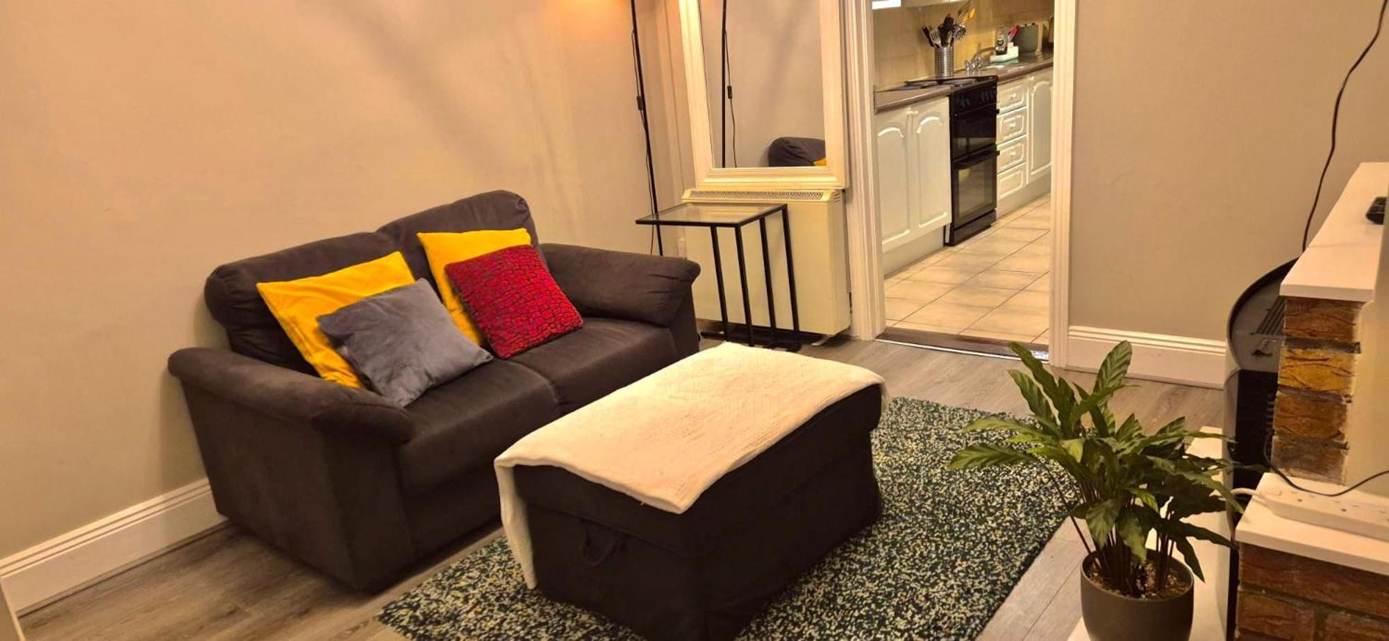 Whole Private Flat - Holiday home