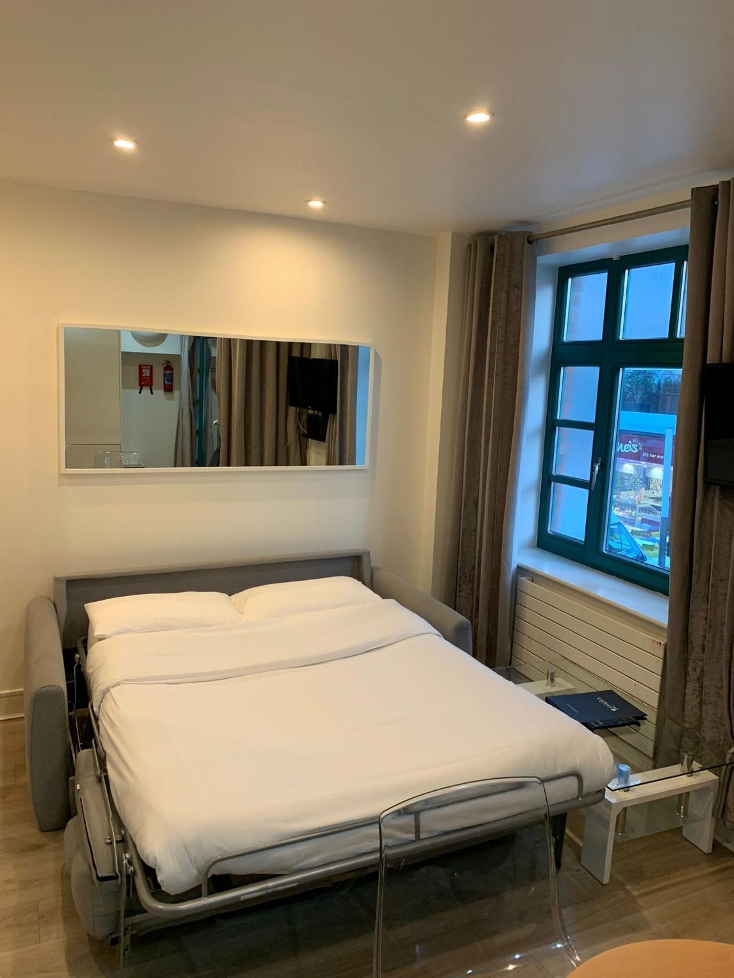 Temple Bar District Apartments * Dublin
