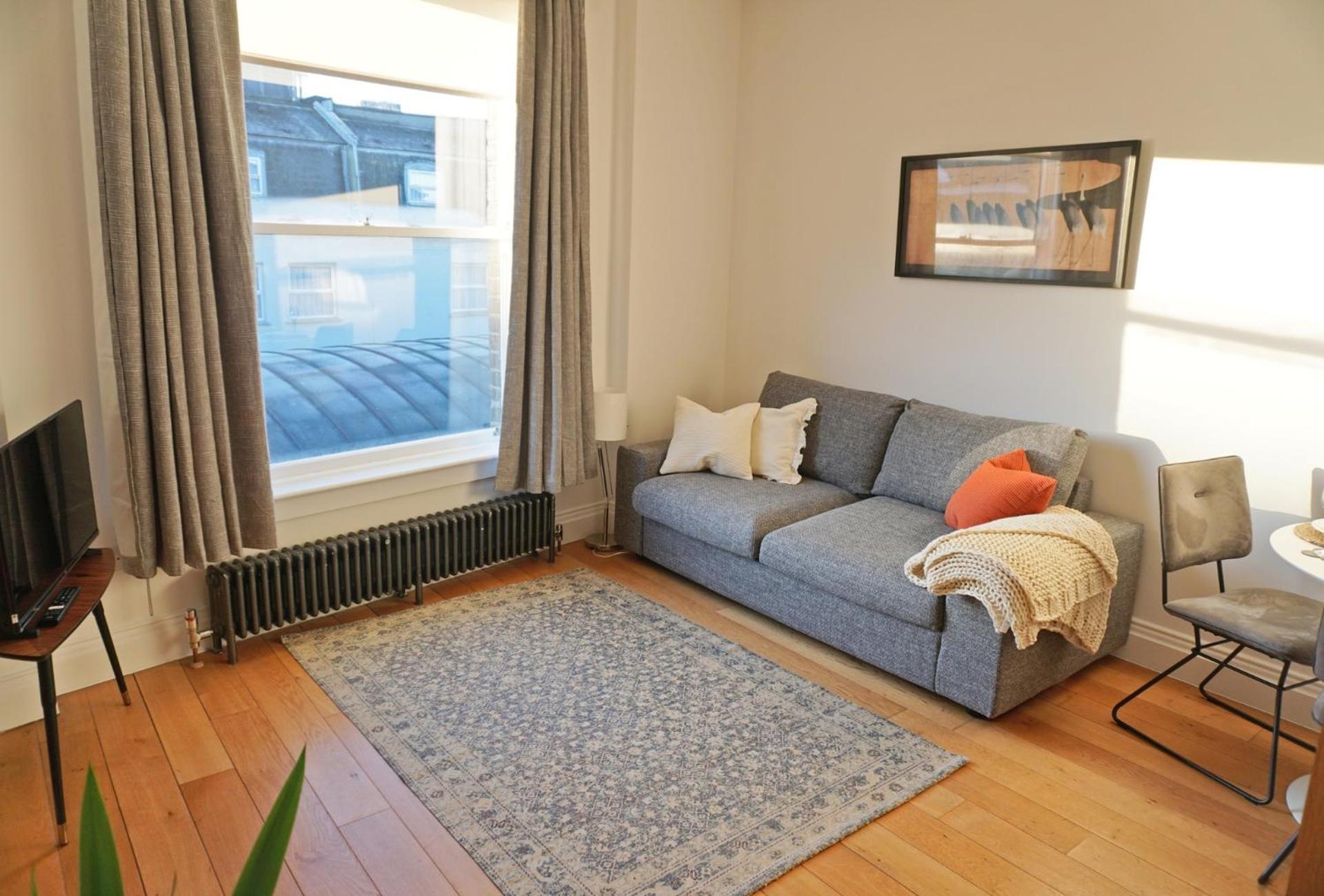 Temple Bar 1bd Large & Newly Upgraded Sleeps 4 Apartment