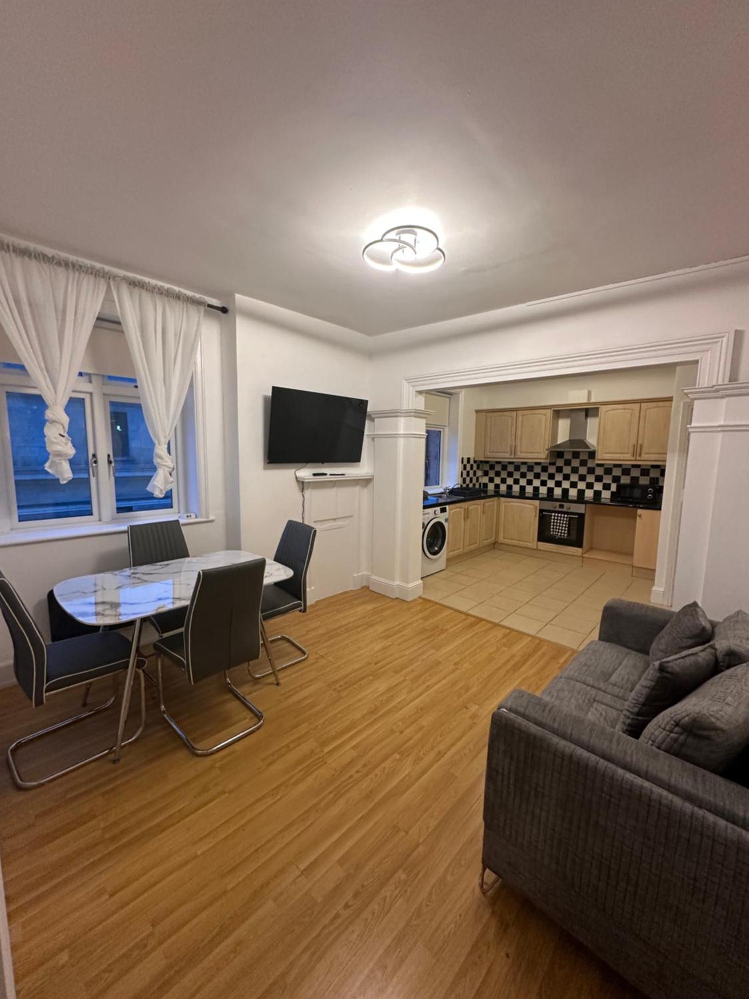 2-bedroom Apartment-dublin Centre Apartment *