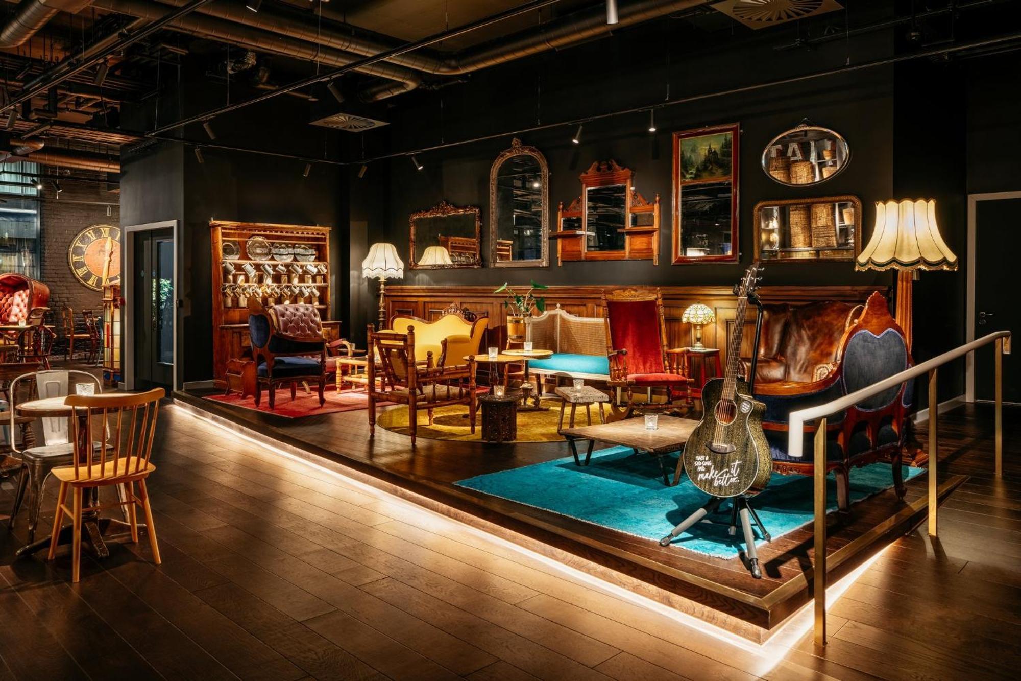 Ruby Molly Hotel 4*