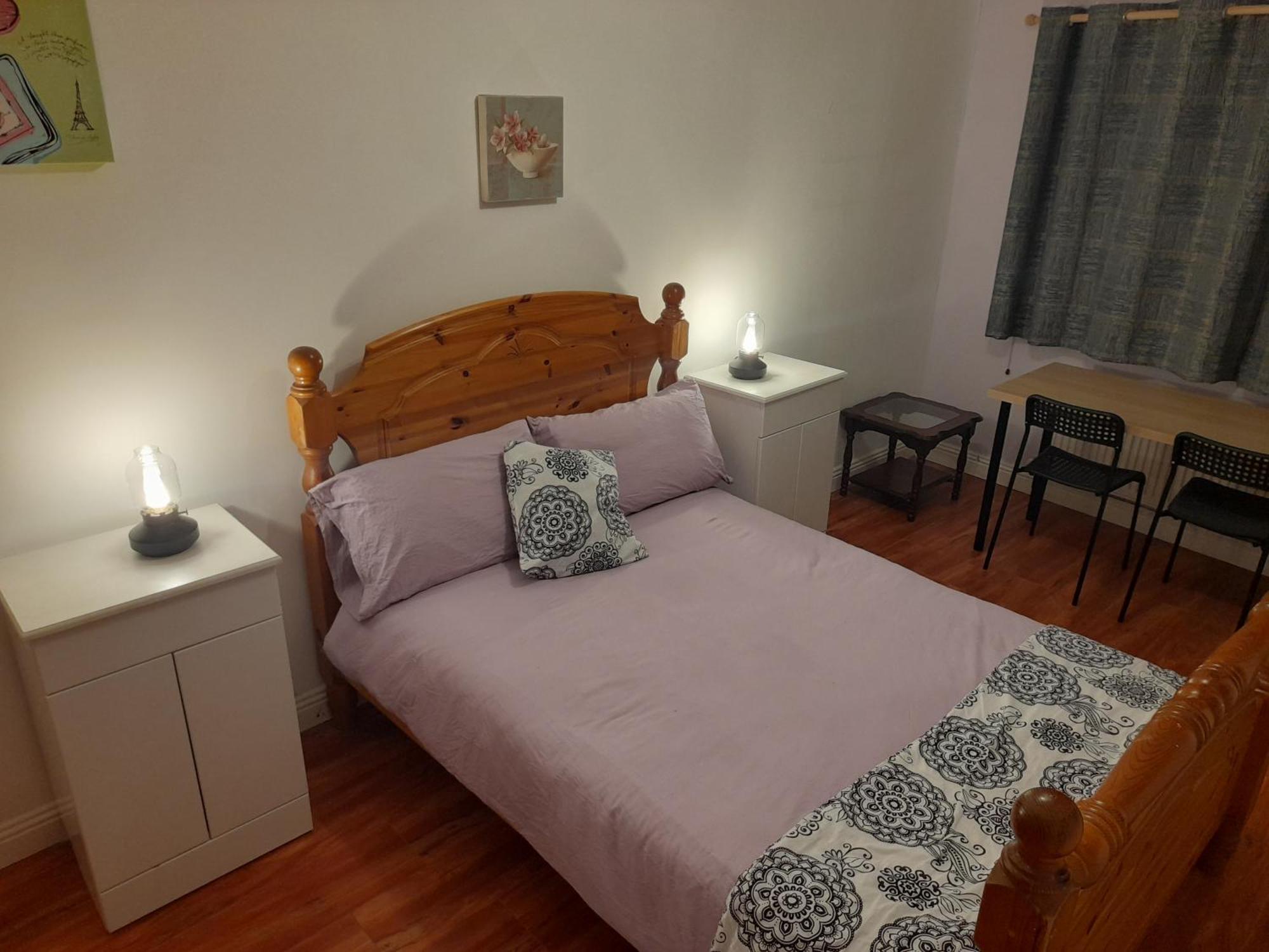 Unique Room Close To Tramline *