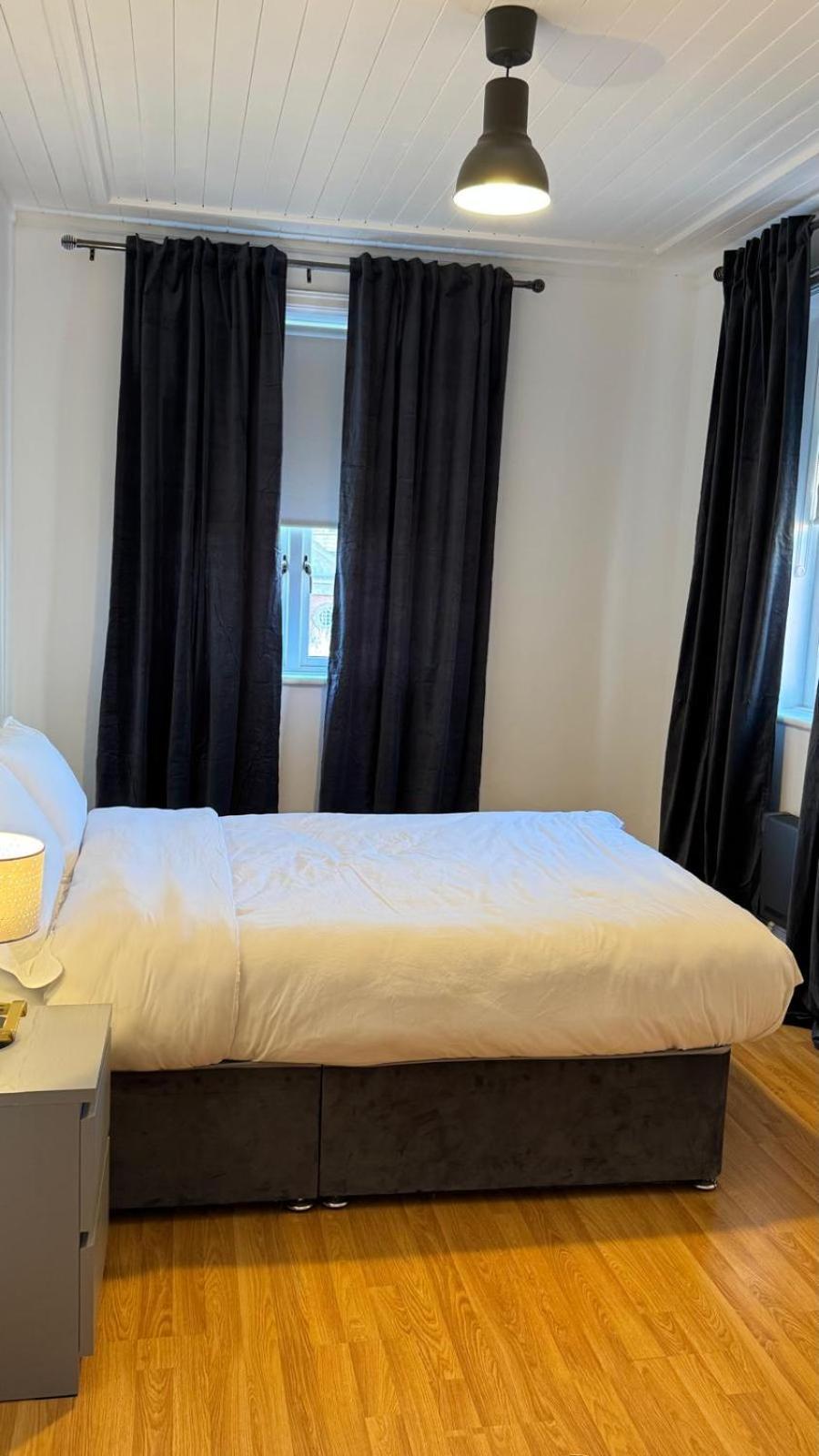 2-bedroom Apartment-dublin Centre Dublin