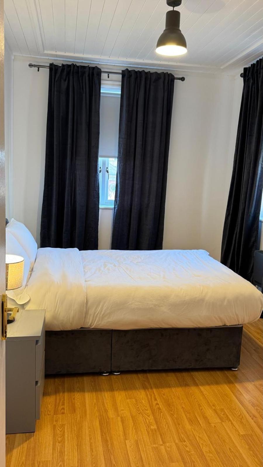 2-bedroom Apartment-dublin Centre Apartment Dublin