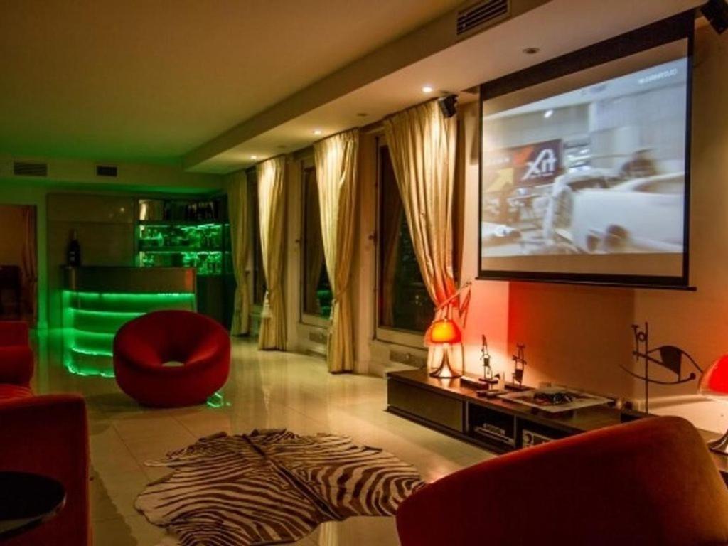 Apartment Cozy Flat In *