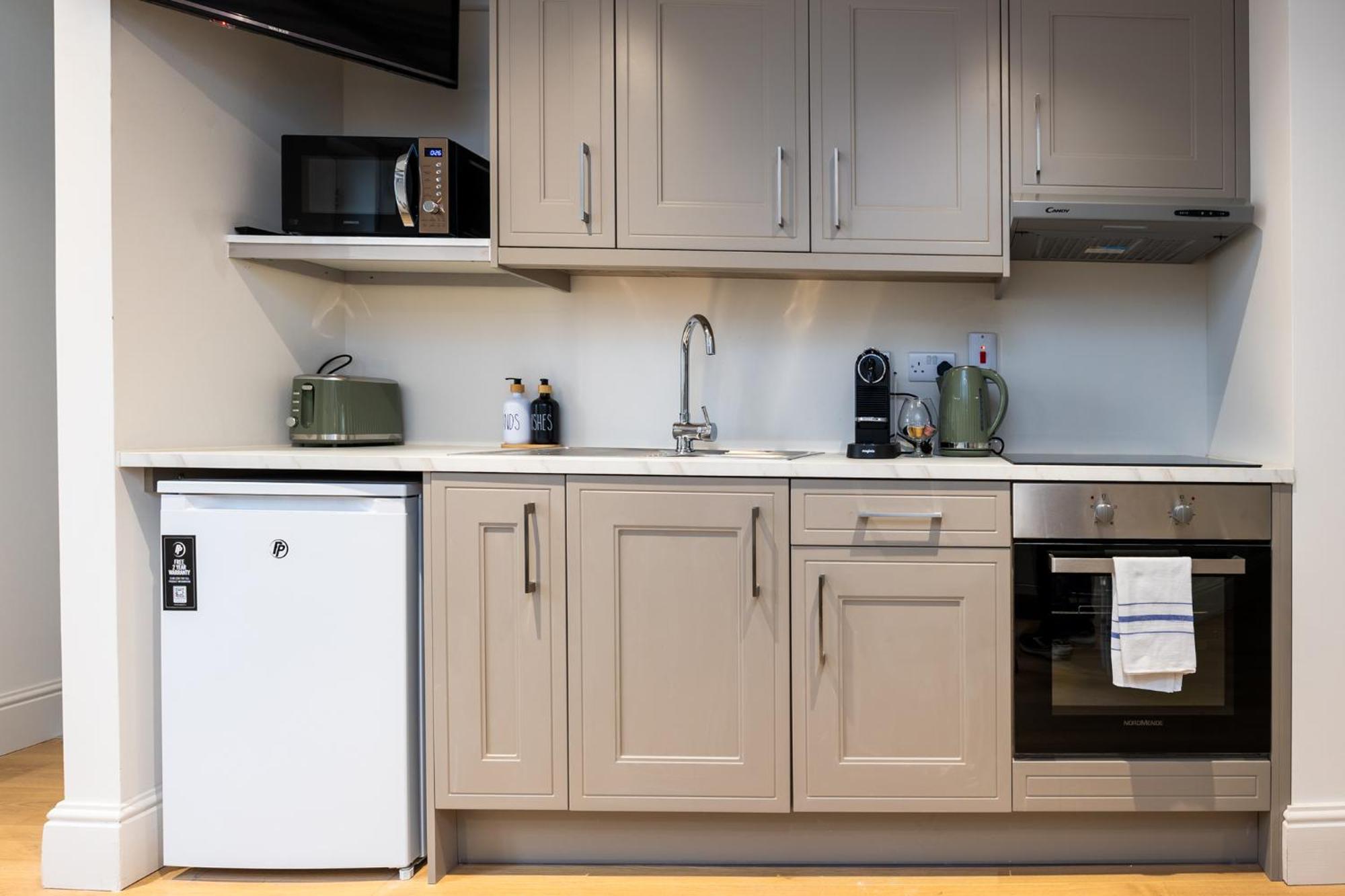 Apartment Modern - 20 Min Walk To Ha Penny Bridge