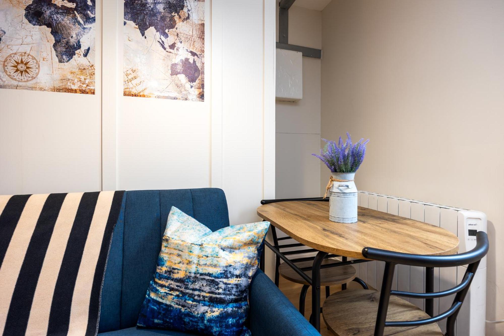 Modern - 20 Min Walk To Ha Penny Bridge Apartment *