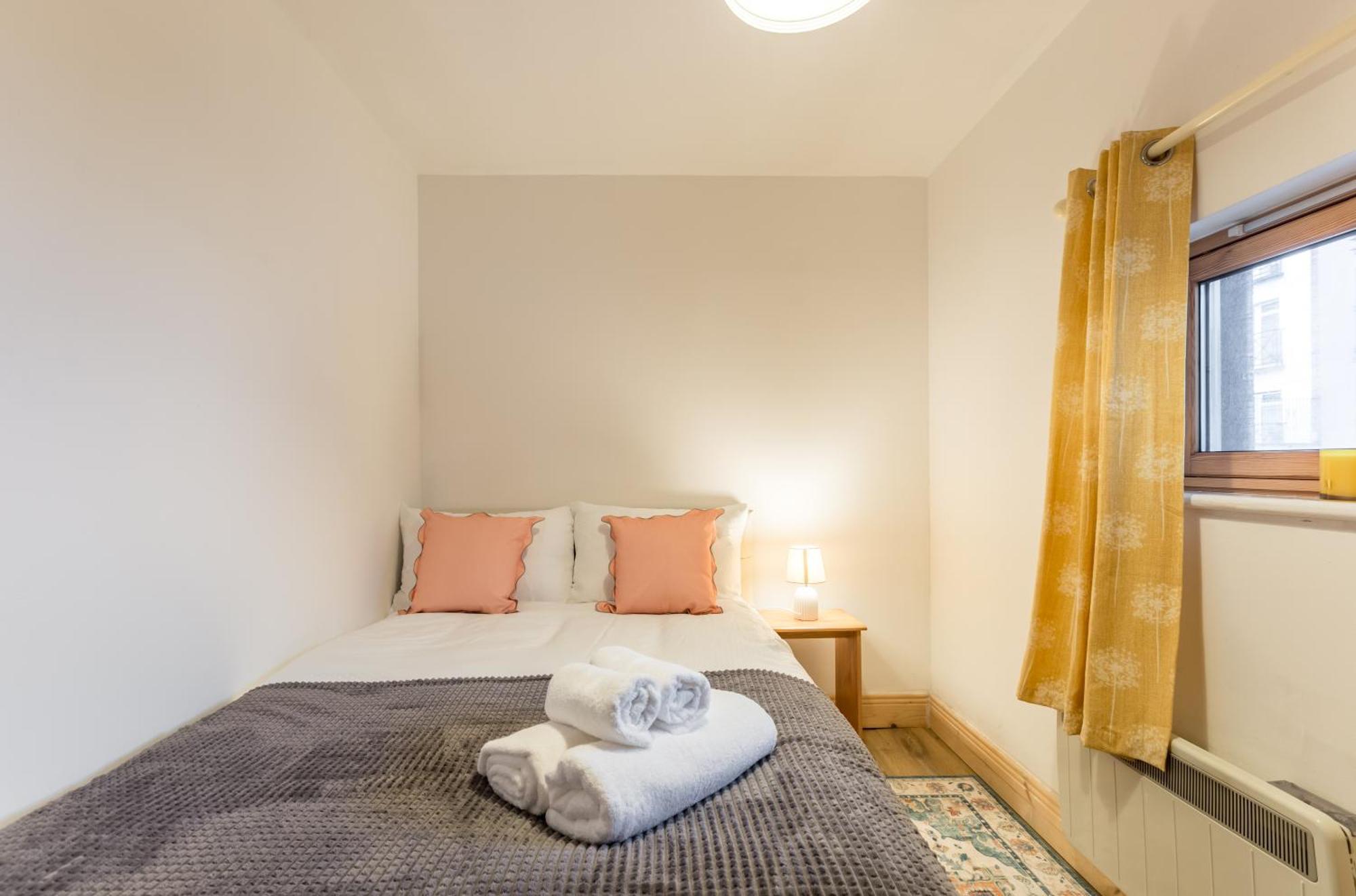 Bright, Spacious Centre Apartment Dublin