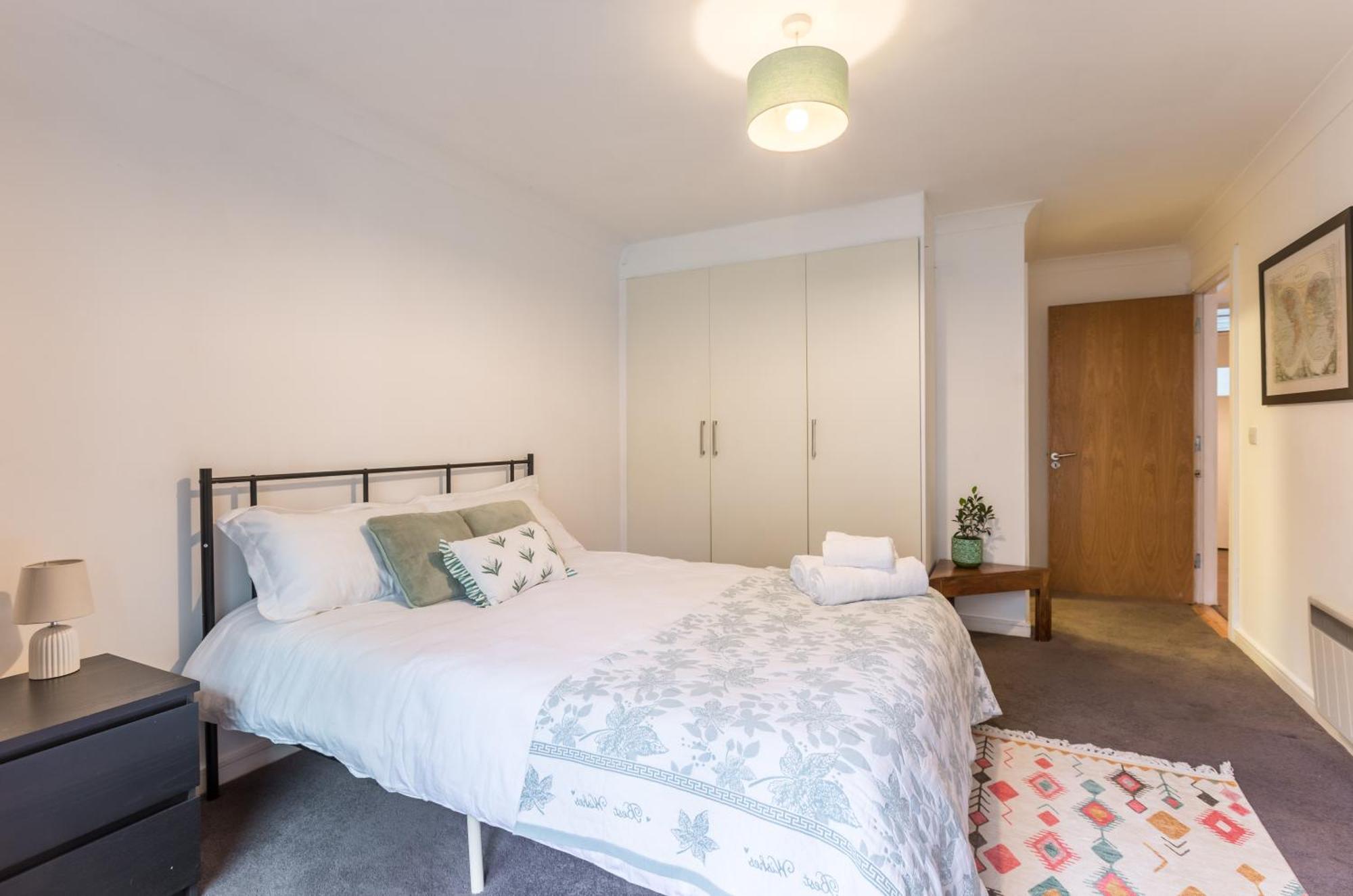 Apartment Bright, Spacious Centre