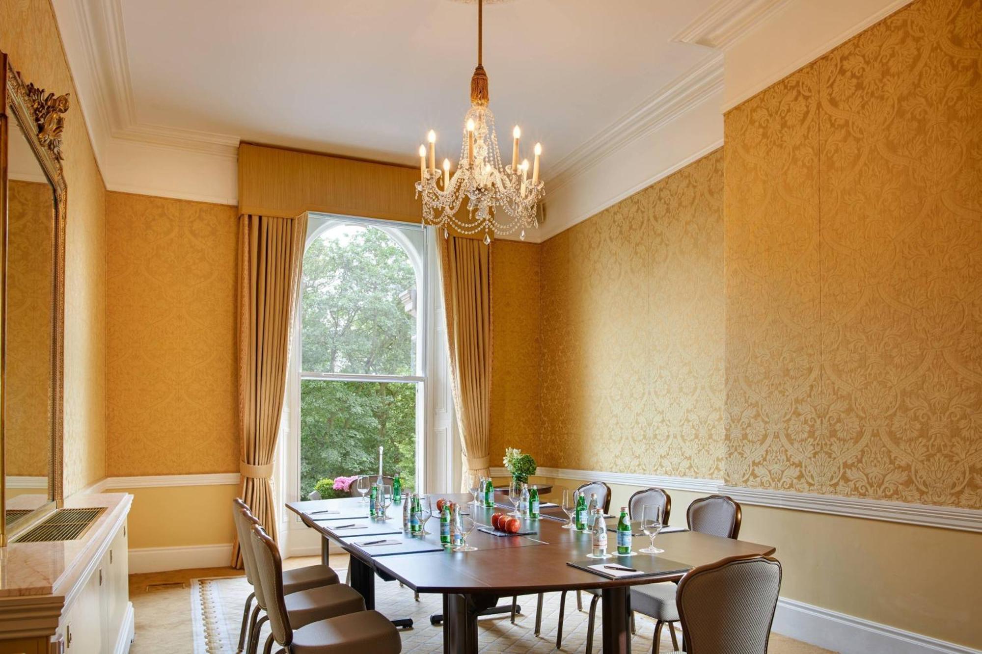 The Shelbourne, Autograph Collection 5*