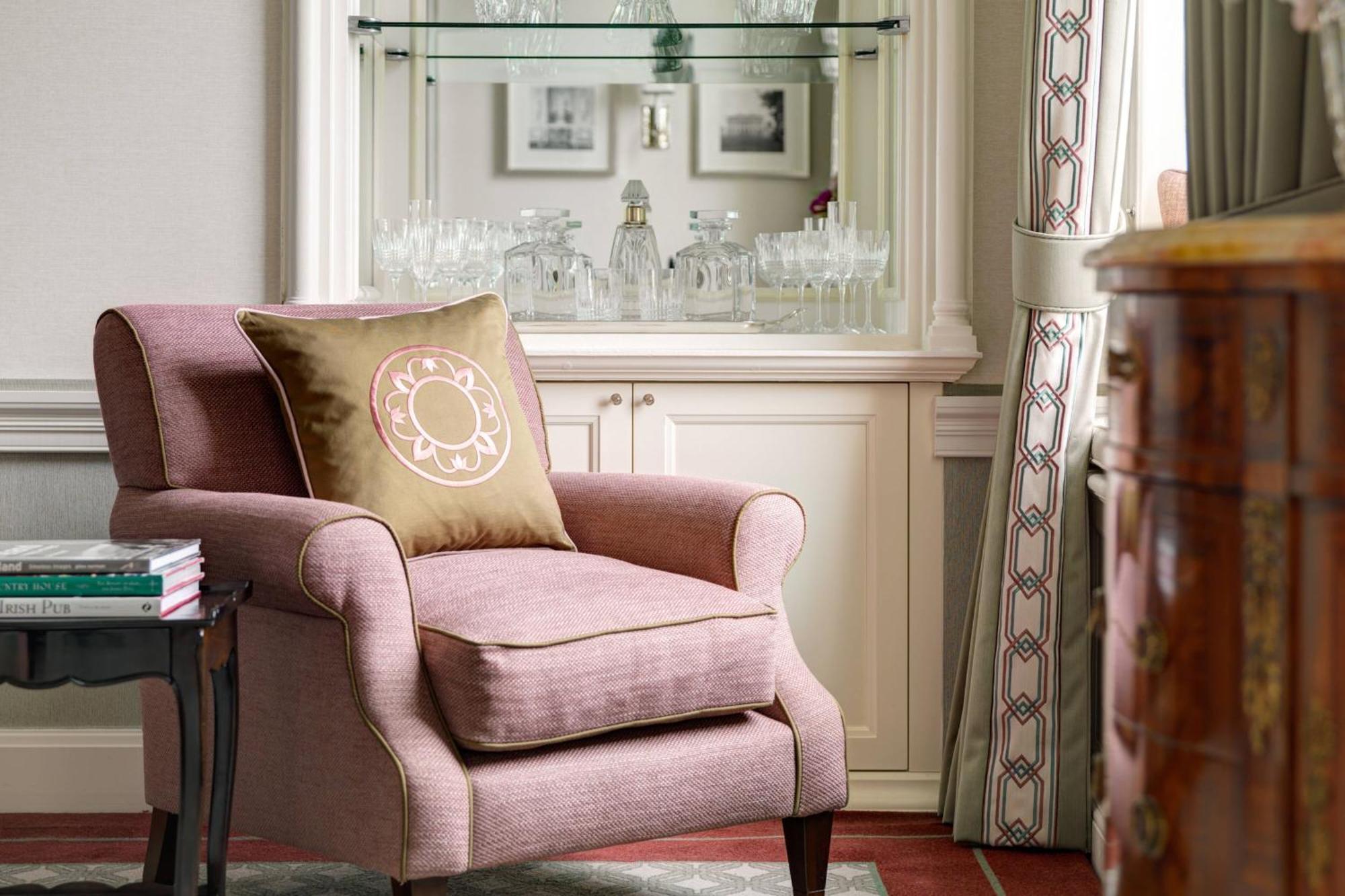The Shelbourne, Autograph Collection