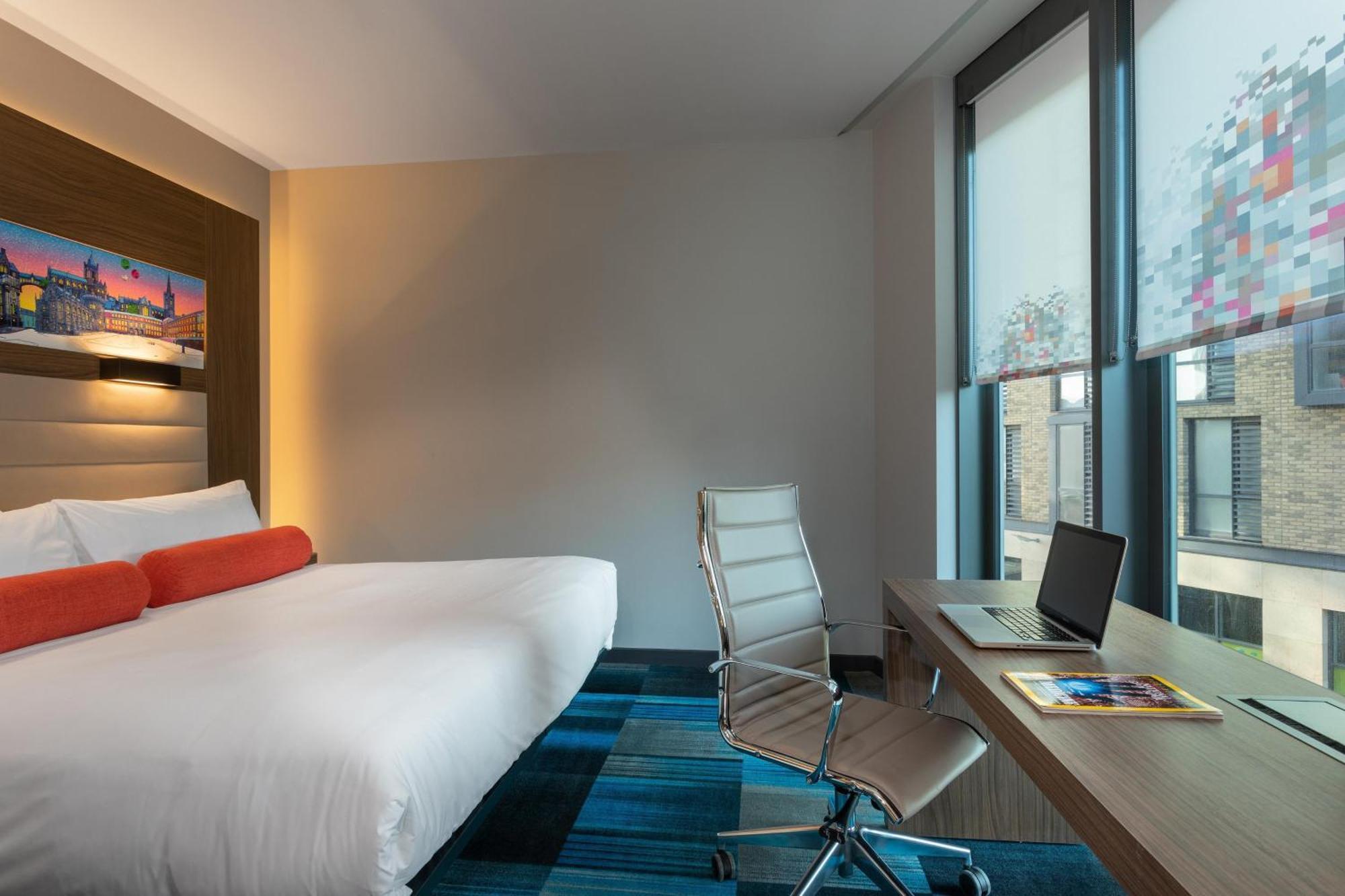 Aloft Hotel 4*