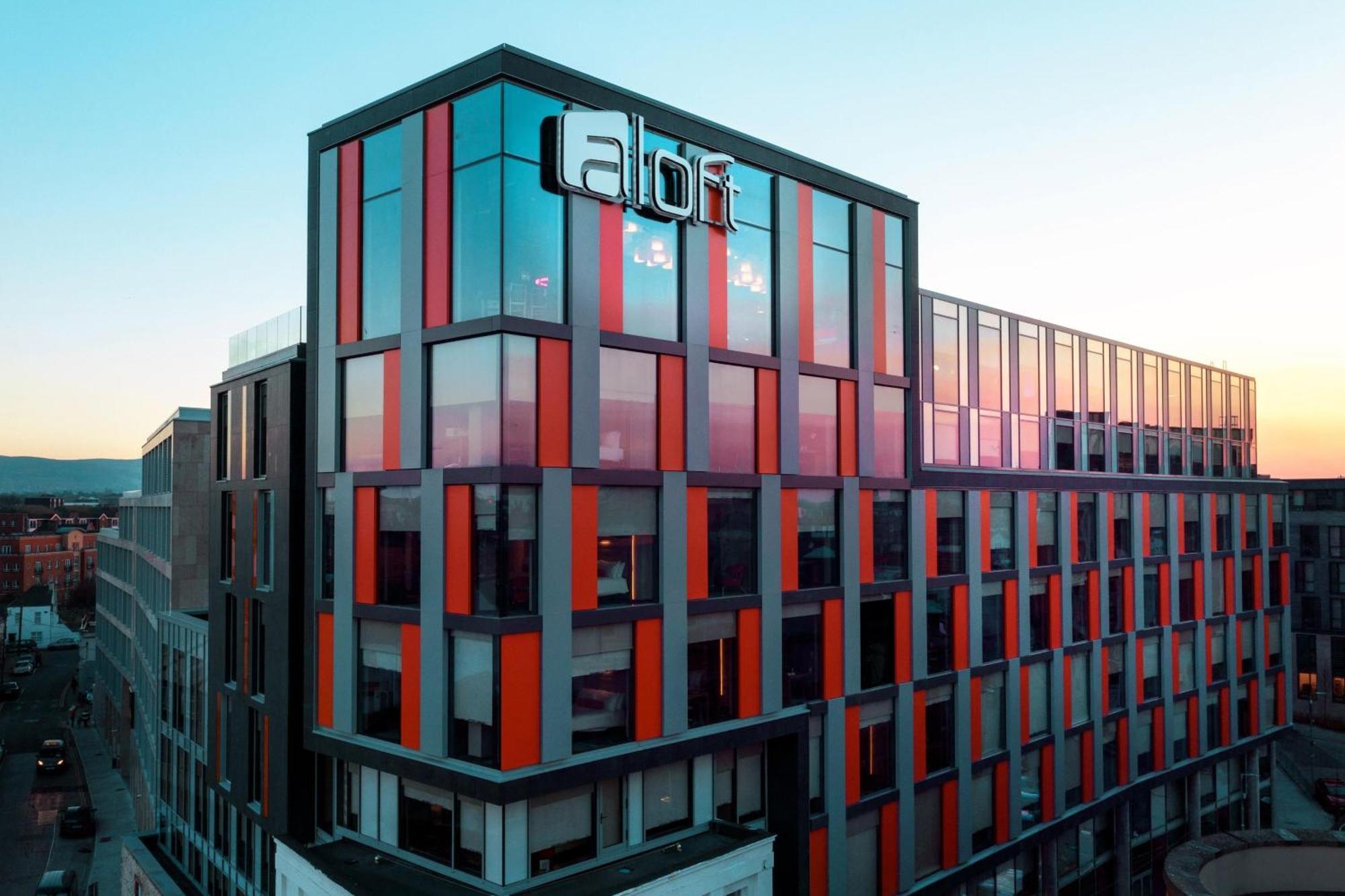 Aloft Hotel 4*