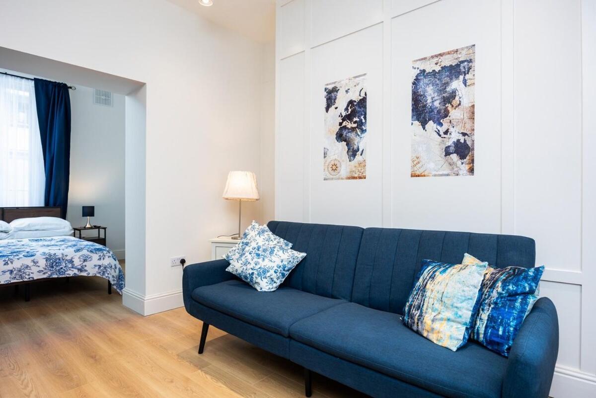 Modern Apt-23min Walk To Castle Apartment