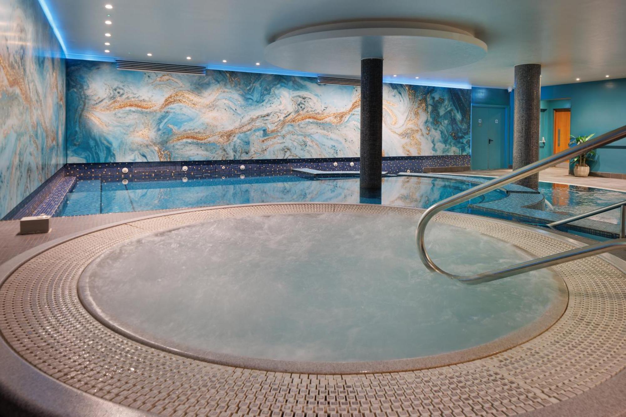 Hotel Hilton Kilmainham 4*