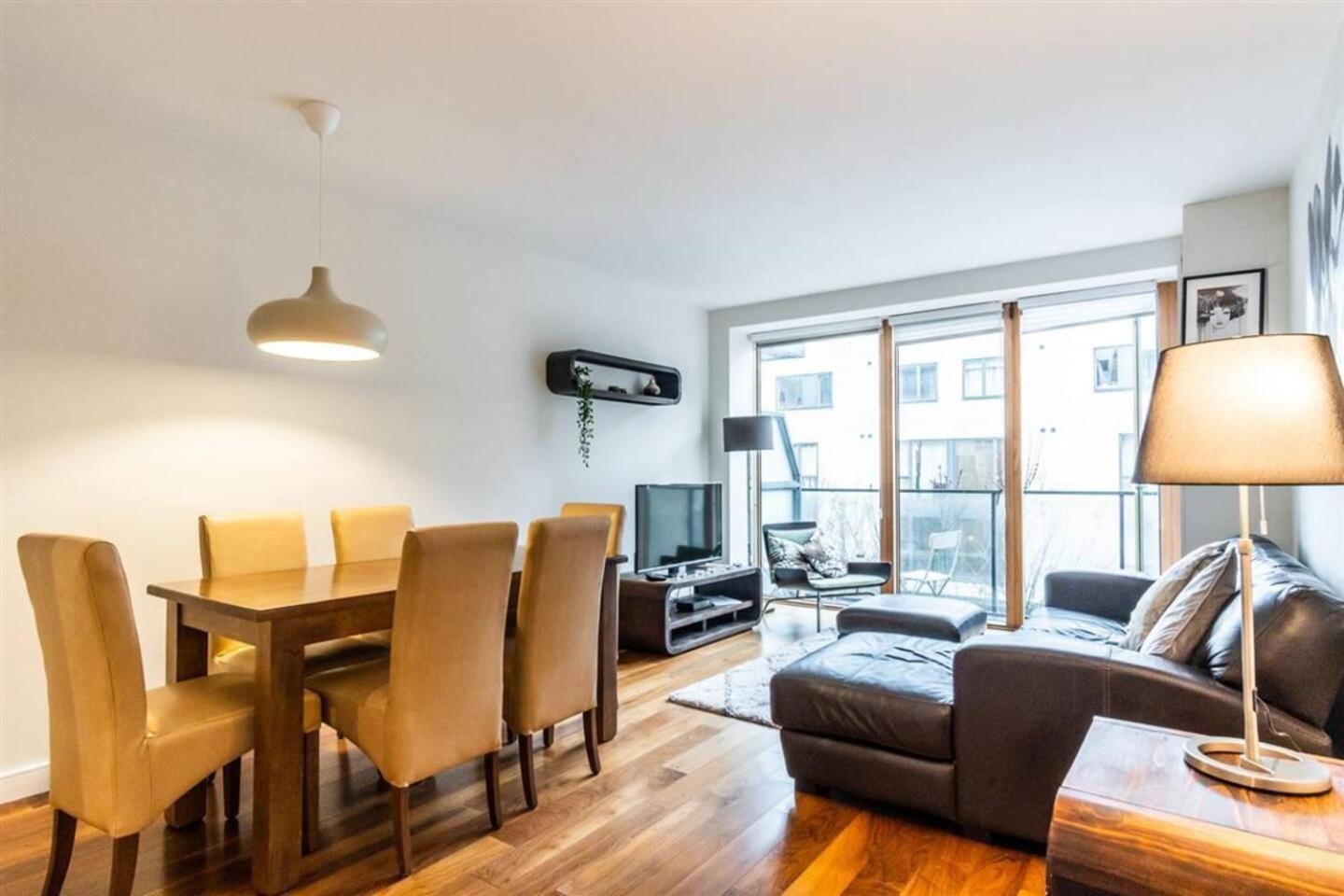 Appartement Grand Canal 2 Bedroom Flat