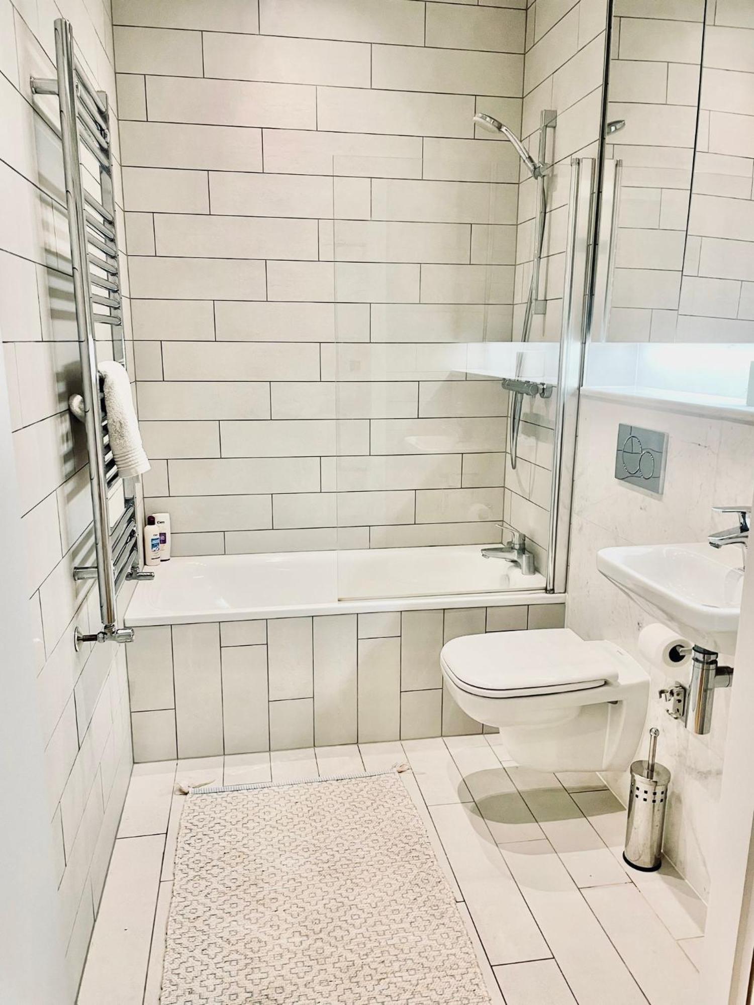 Luxurious Spacious In Central City!! Apartment Dublin